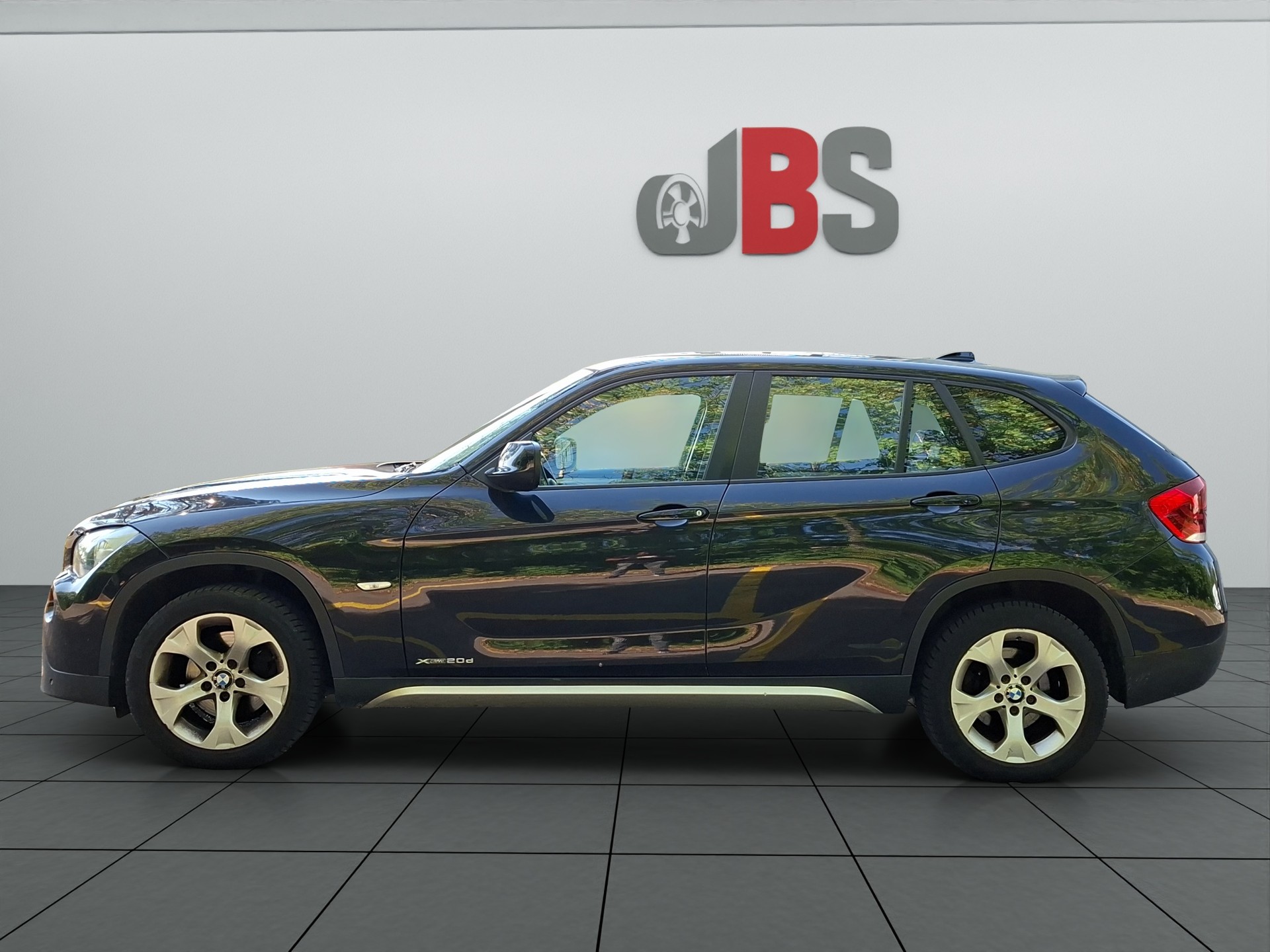 BMW X1 xDrive 20d-image-1