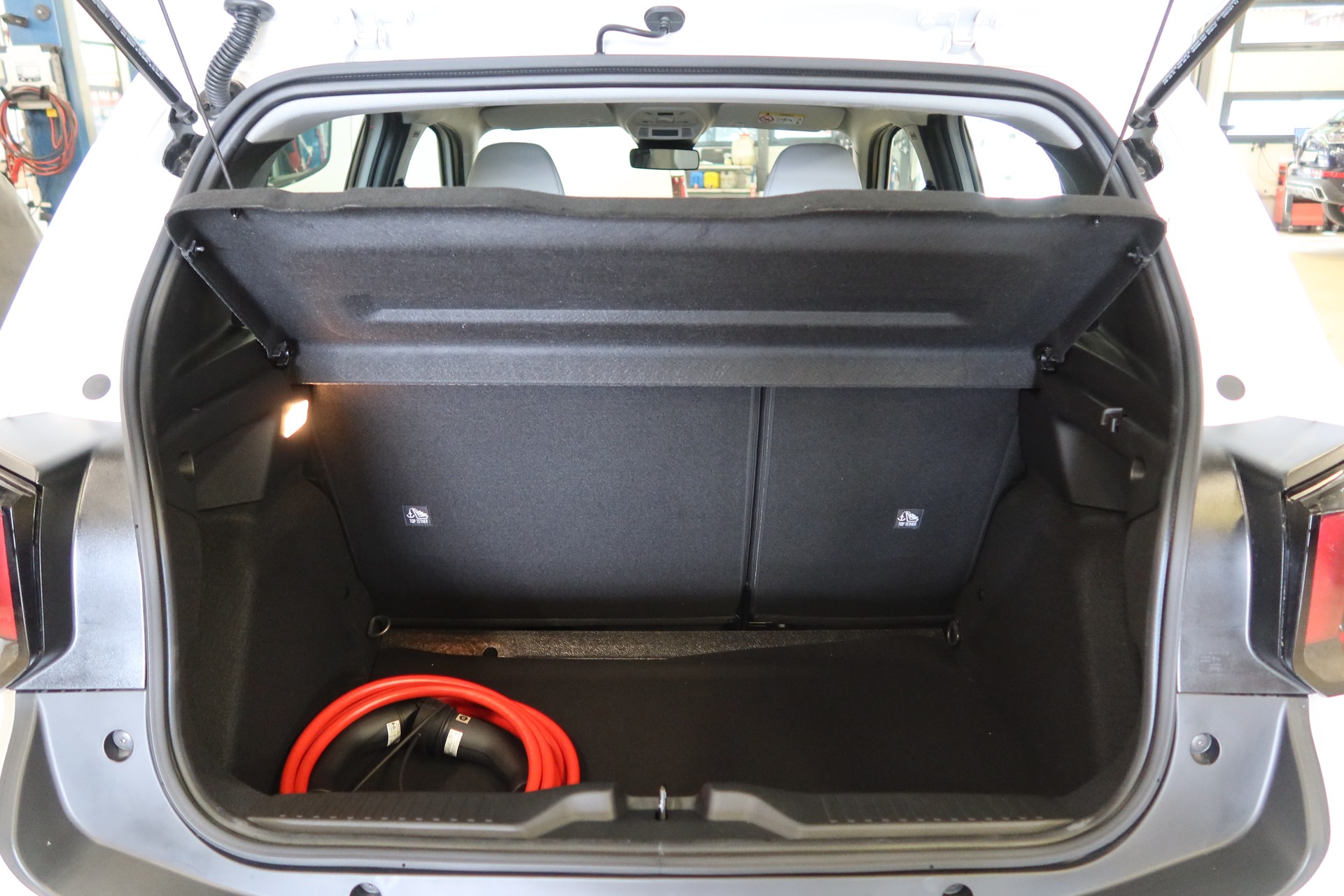 CITROEN e-C3 44kWh Max-image-12