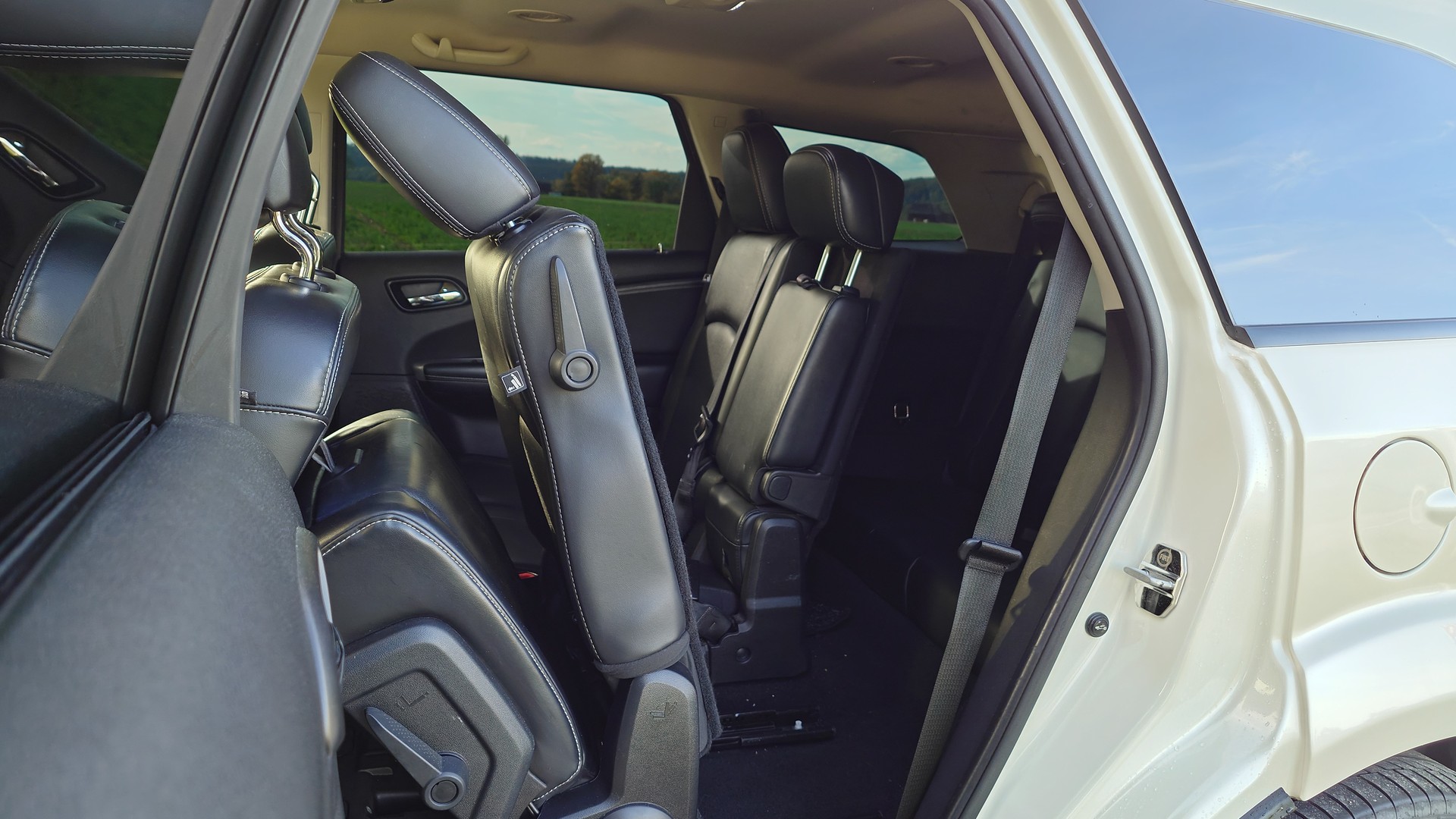 FIAT Freemont 2.0 MJ Park Avenue AWD Automat-image-18