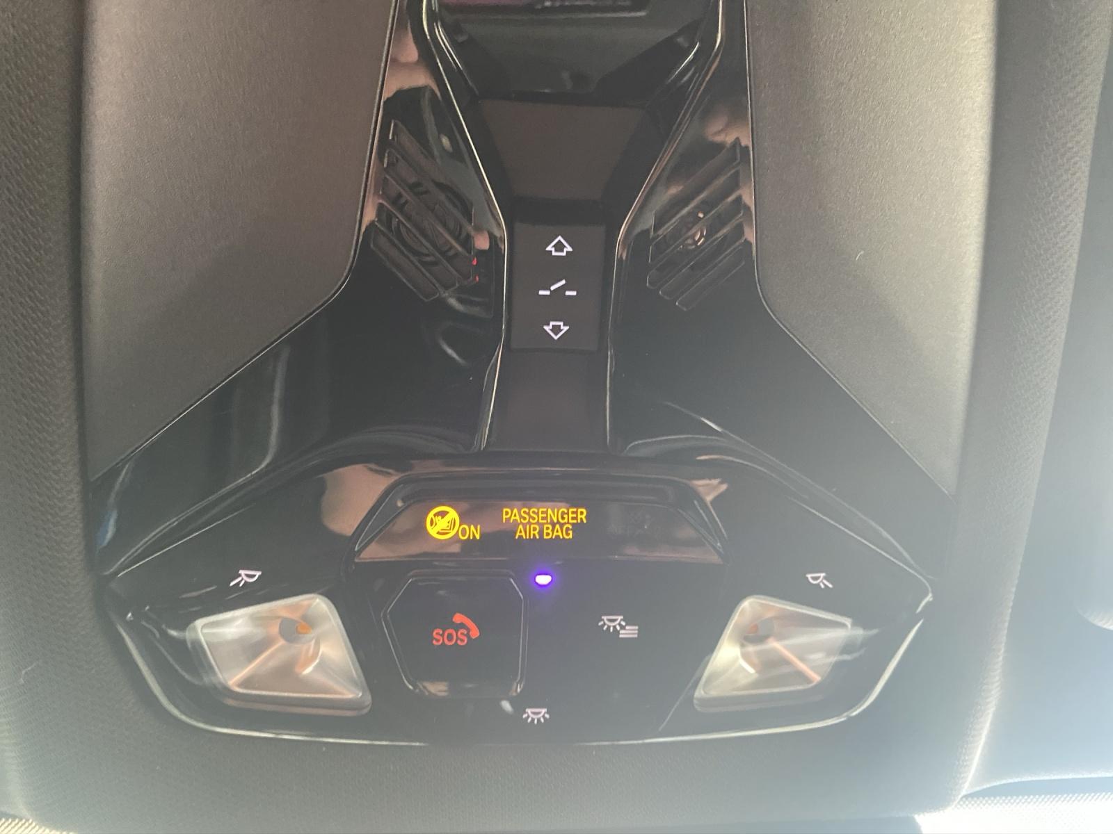 BMW X1 25e xDrive paddles-image-14