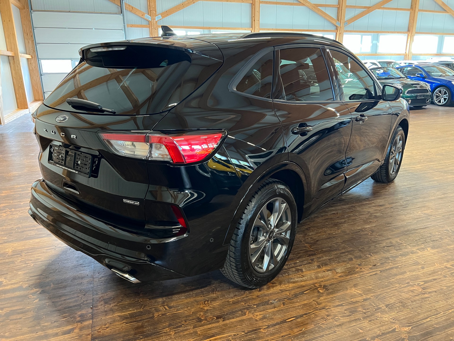 FORD Kuga 2.5 FHEV ST-Line X 4WD-image-4
