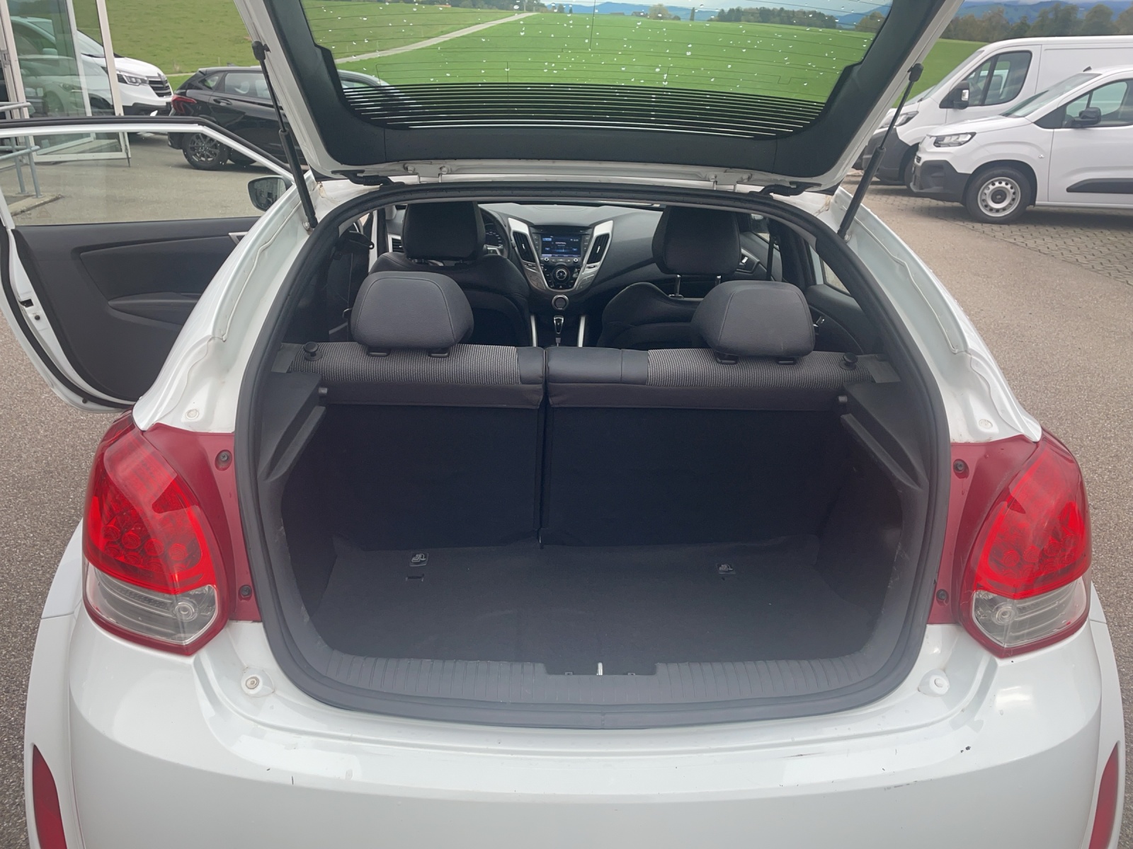HYUNDAI Veloster 1.6 GDi-image-9