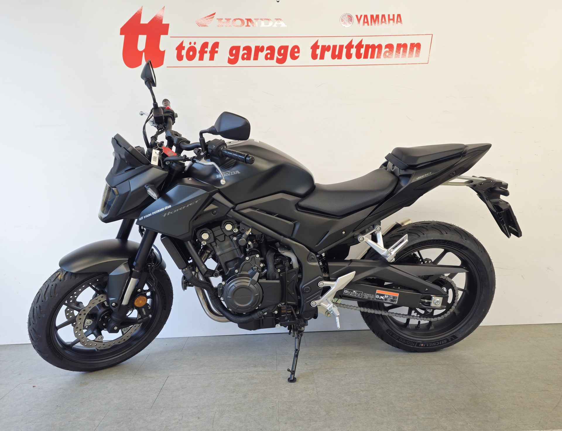 HONDA CB 500 Hornet-showroom-element-1