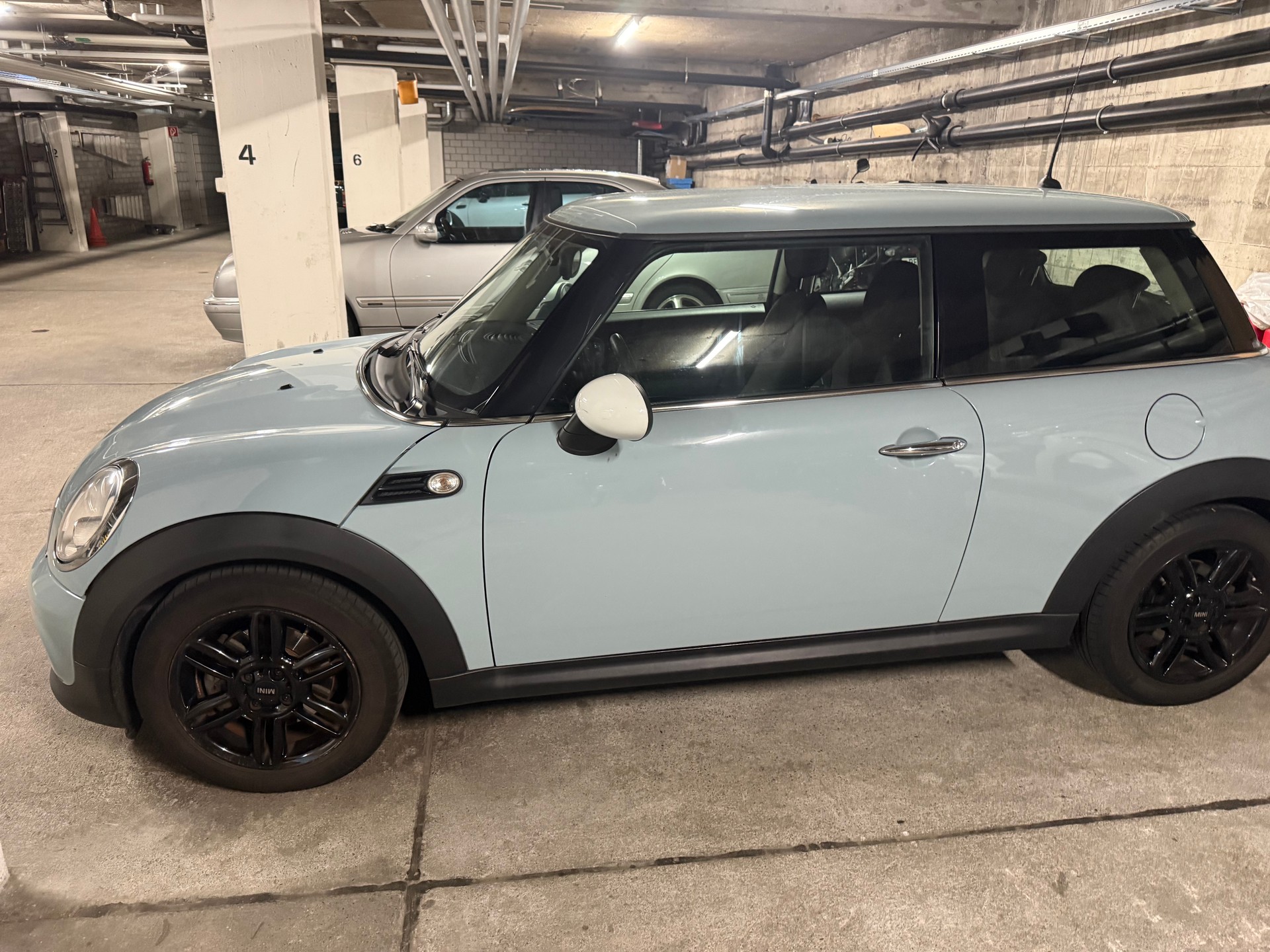 MINI 1.6i One Ray-image-1