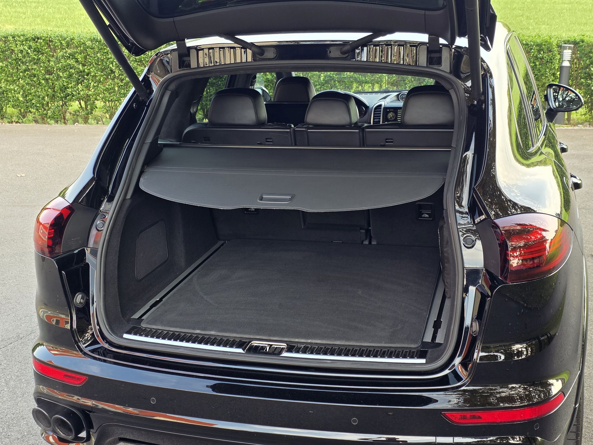 PORSCHE Cayenne GTS-image-15