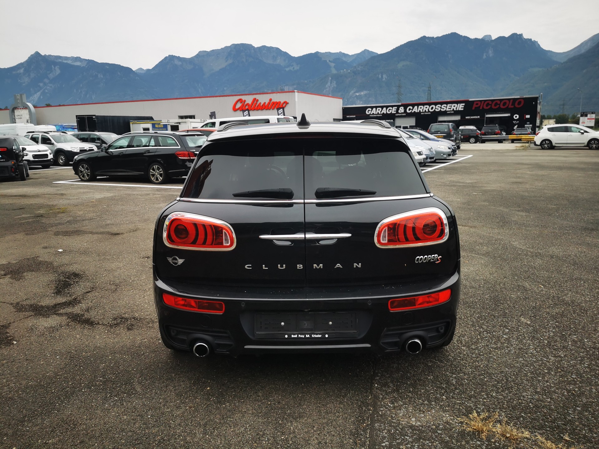 MINI Clubman Cooper S ALL4 John Cooper Works-image-2