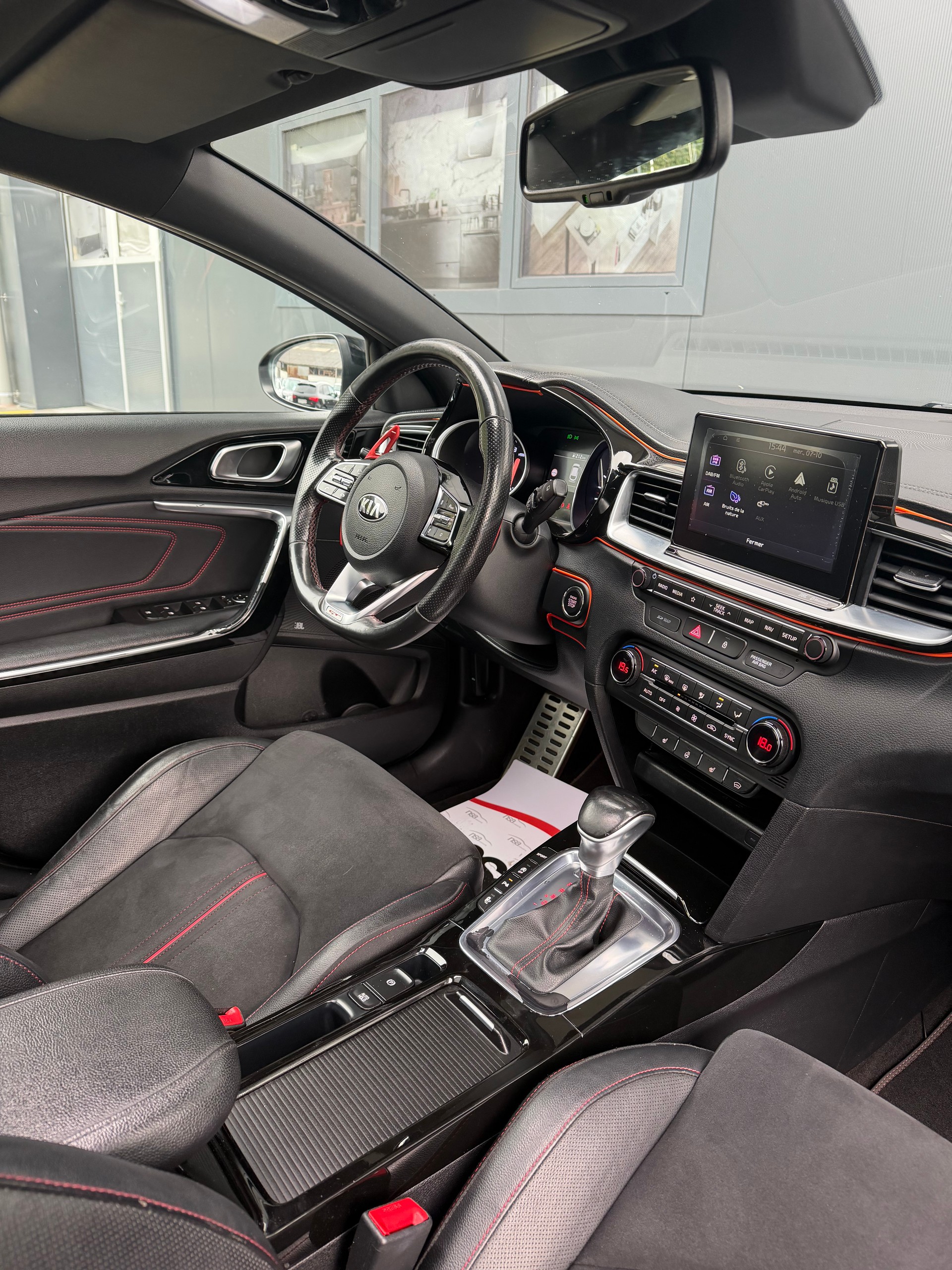 KIA ProCeed 1.6 T-GDi GT DCT-image-11