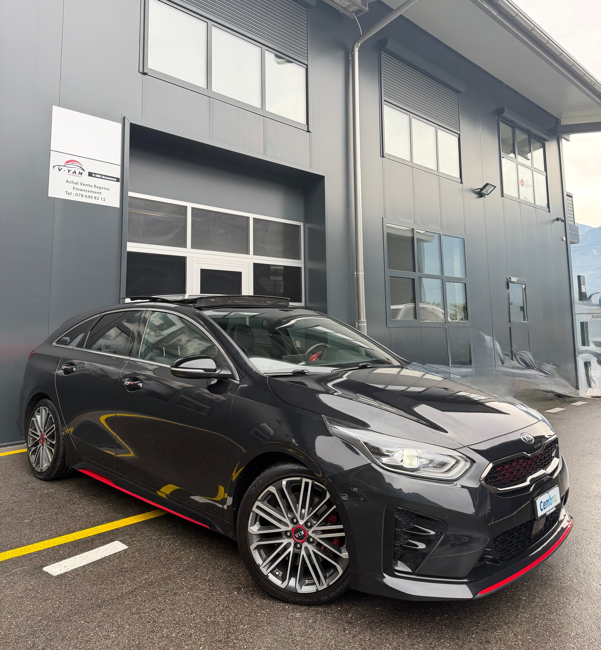 KIA ProCeed 1.6 T-GDi GT DCT-image-1