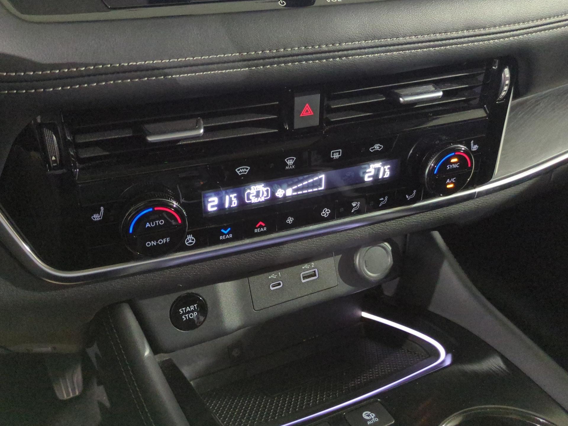 NISSAN X-Trail 1.5 VC-T e-Power 4WD Tekna+-image-24