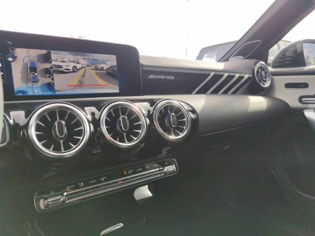 MERCEDES-BENZ A 45 S AMG 4matic+-image-6