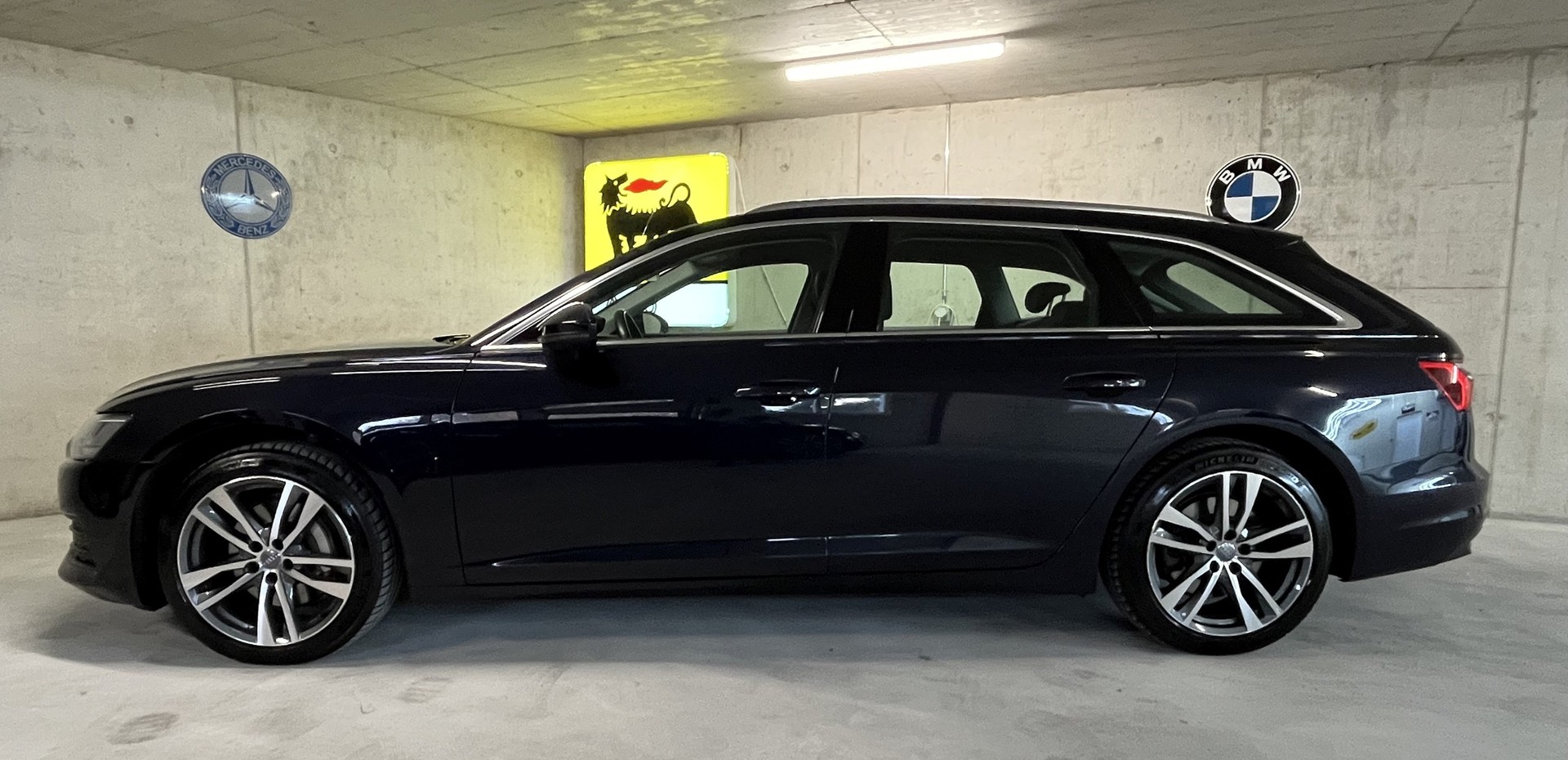 AUDI A6 Avant 45 TFSI Design quattro S-tronic-image-1