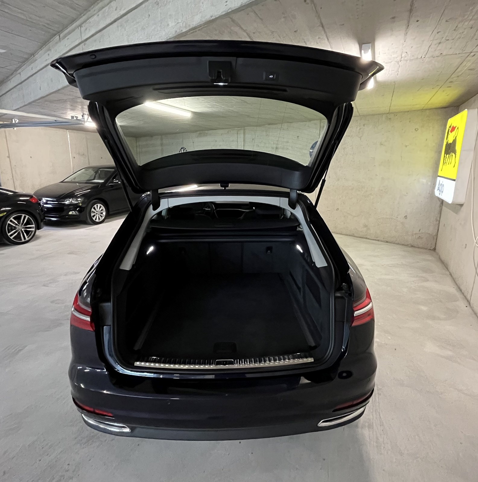 AUDI A6 Avant 45 TFSI Design quattro S-tronic-image-11
