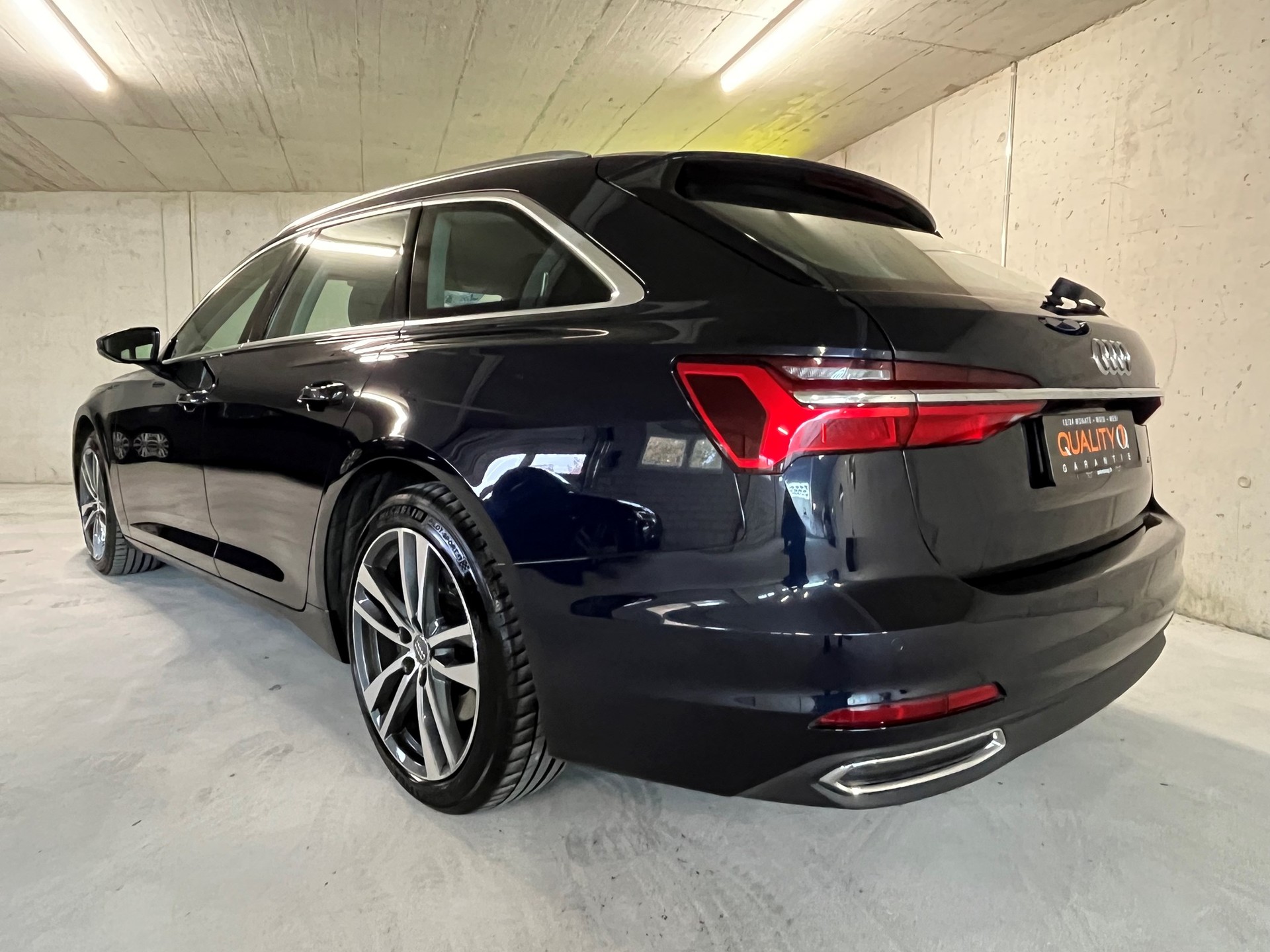 AUDI A6 Avant 45 TFSI Design quattro S-tronic-image-7