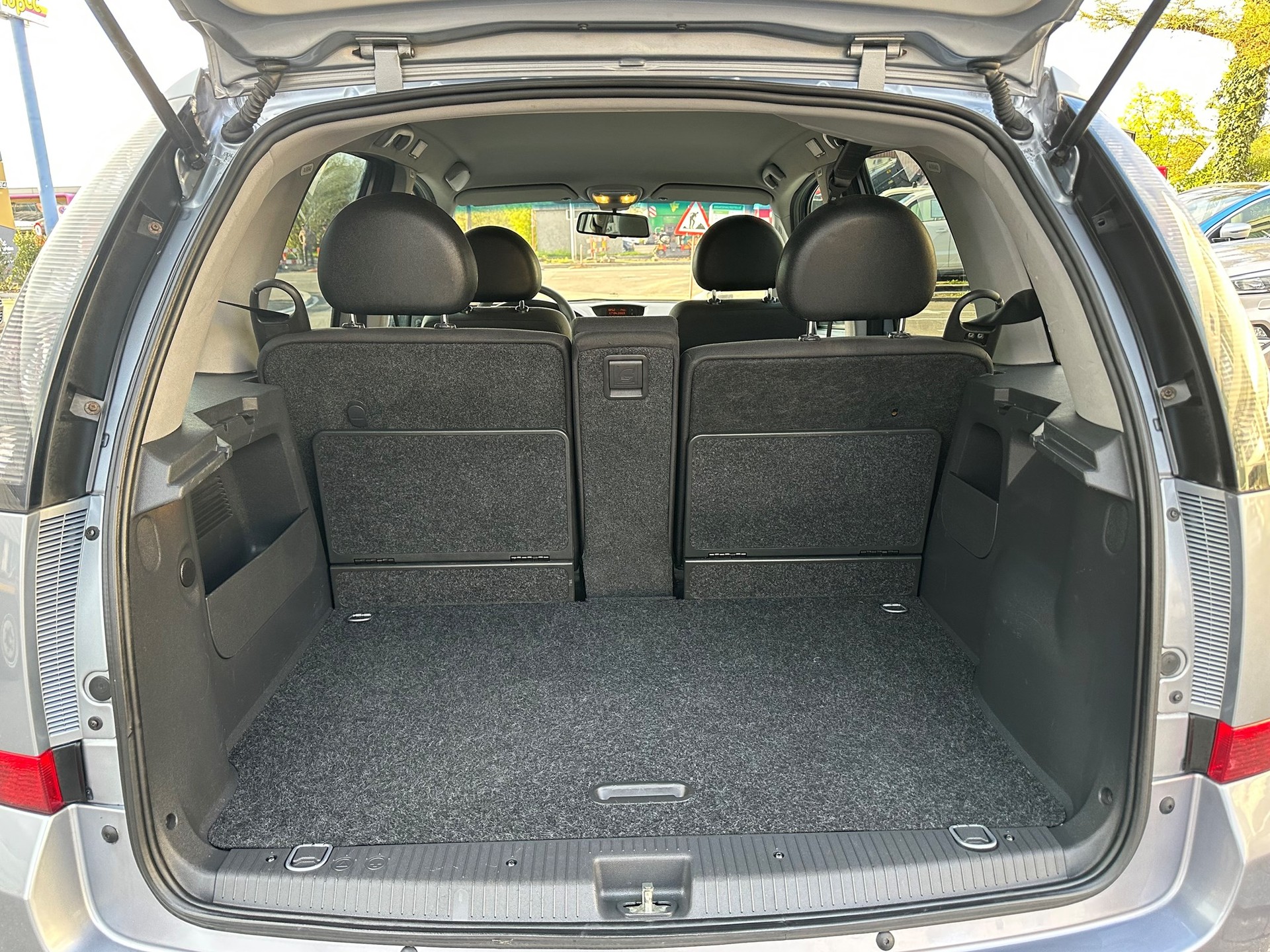 OPEL Meriva 1.6i-16 TP Enjoy-image-10