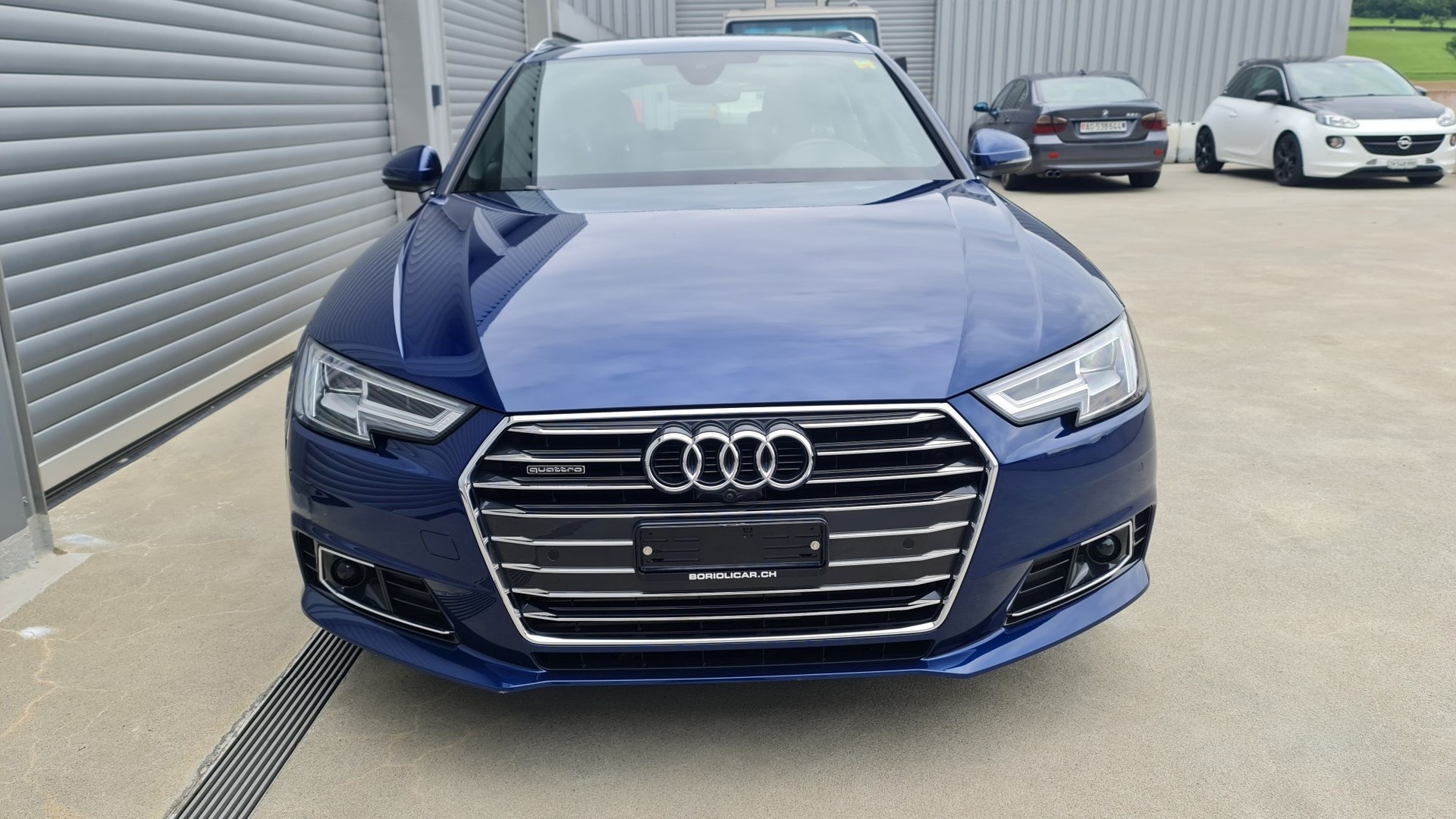 AUDI A4 Avant 2.0 TFSI Design quattro S-tronic-image-1