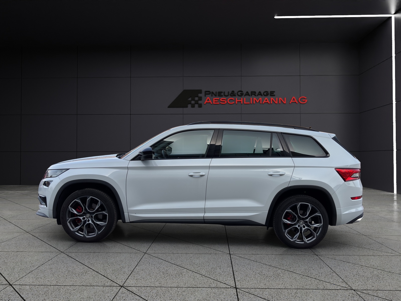 SKODA Kodiaq 2.0 Bi-TDI SCR RS 4x4 DSG-image-2