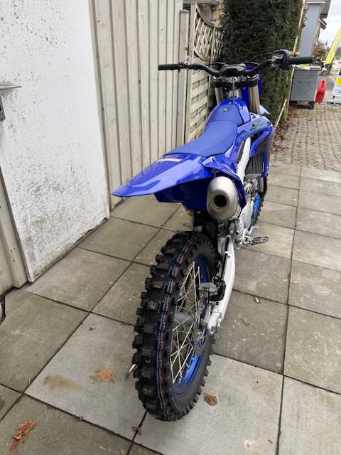 YAMAHA YZF250 2024-image-14