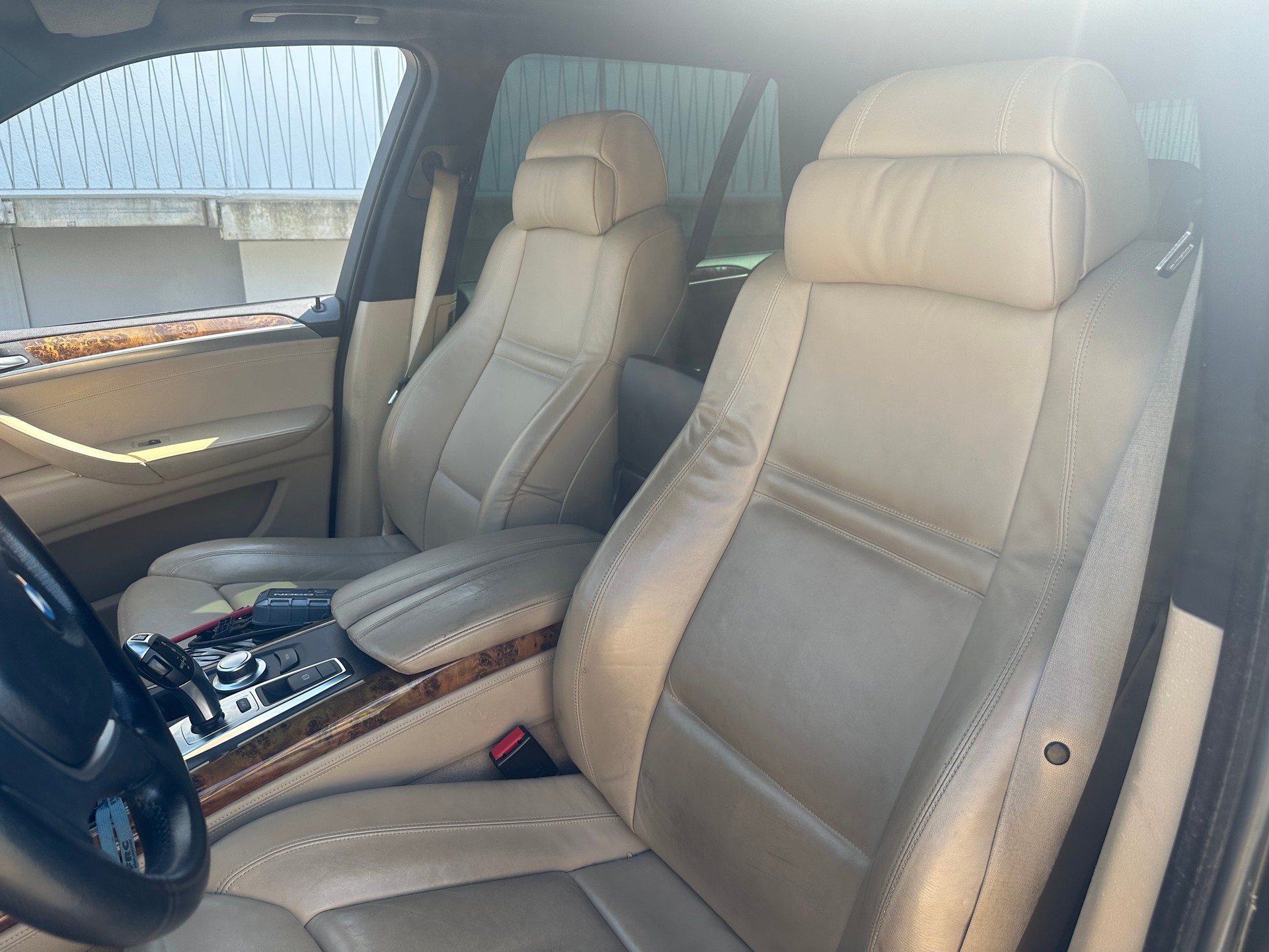 BMW X5 xDrive 48i (4.8i) Steptronic-image-5