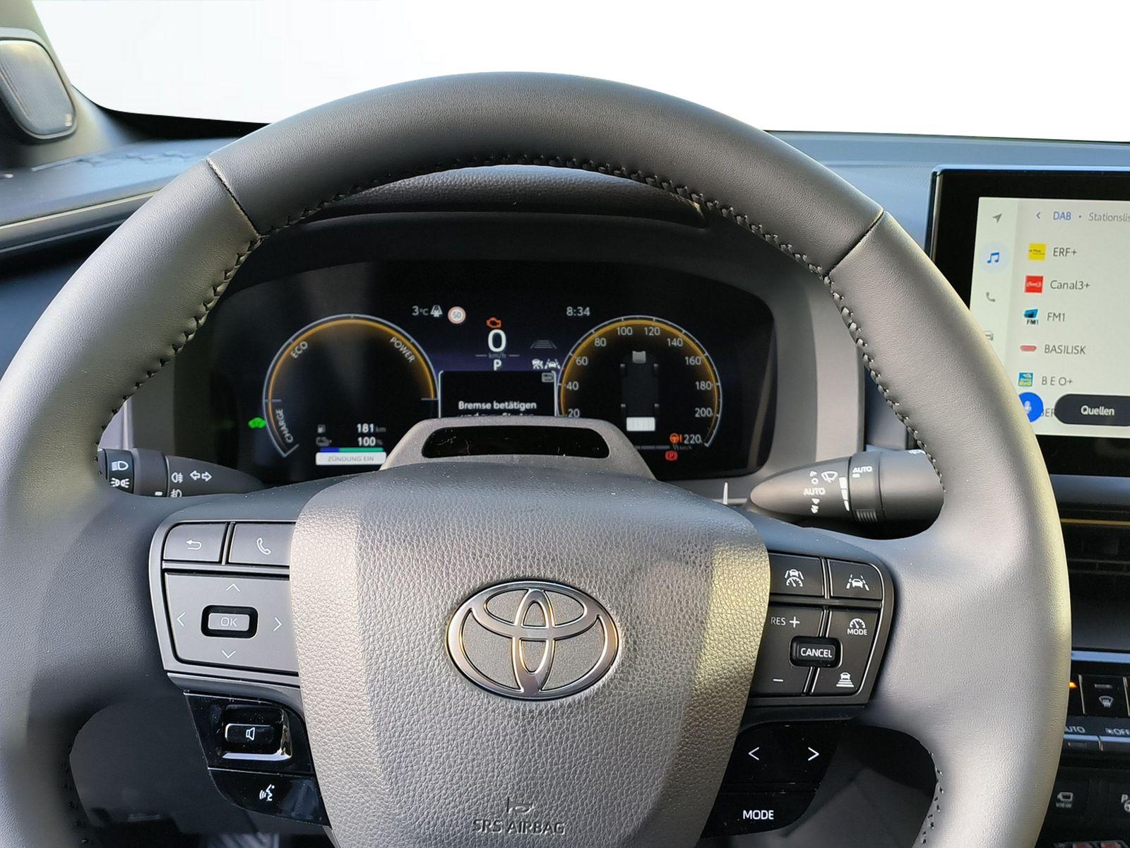 TOYOTA C-HR 2.0 PHEV Style Premiere-image-6