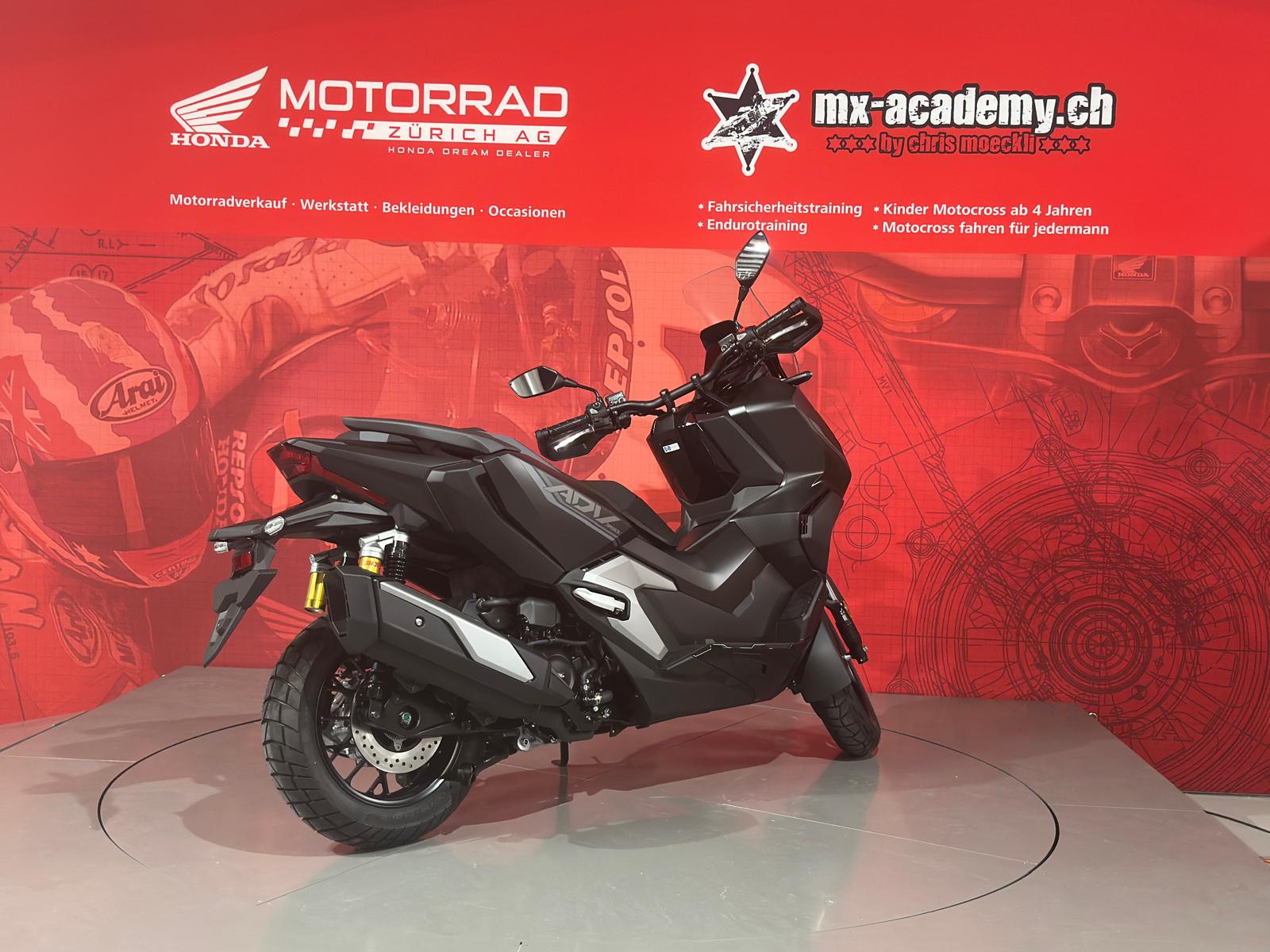 HONDA ADV 350 **Ruthenium Silver**Neufahrzeug-showroom-element-2