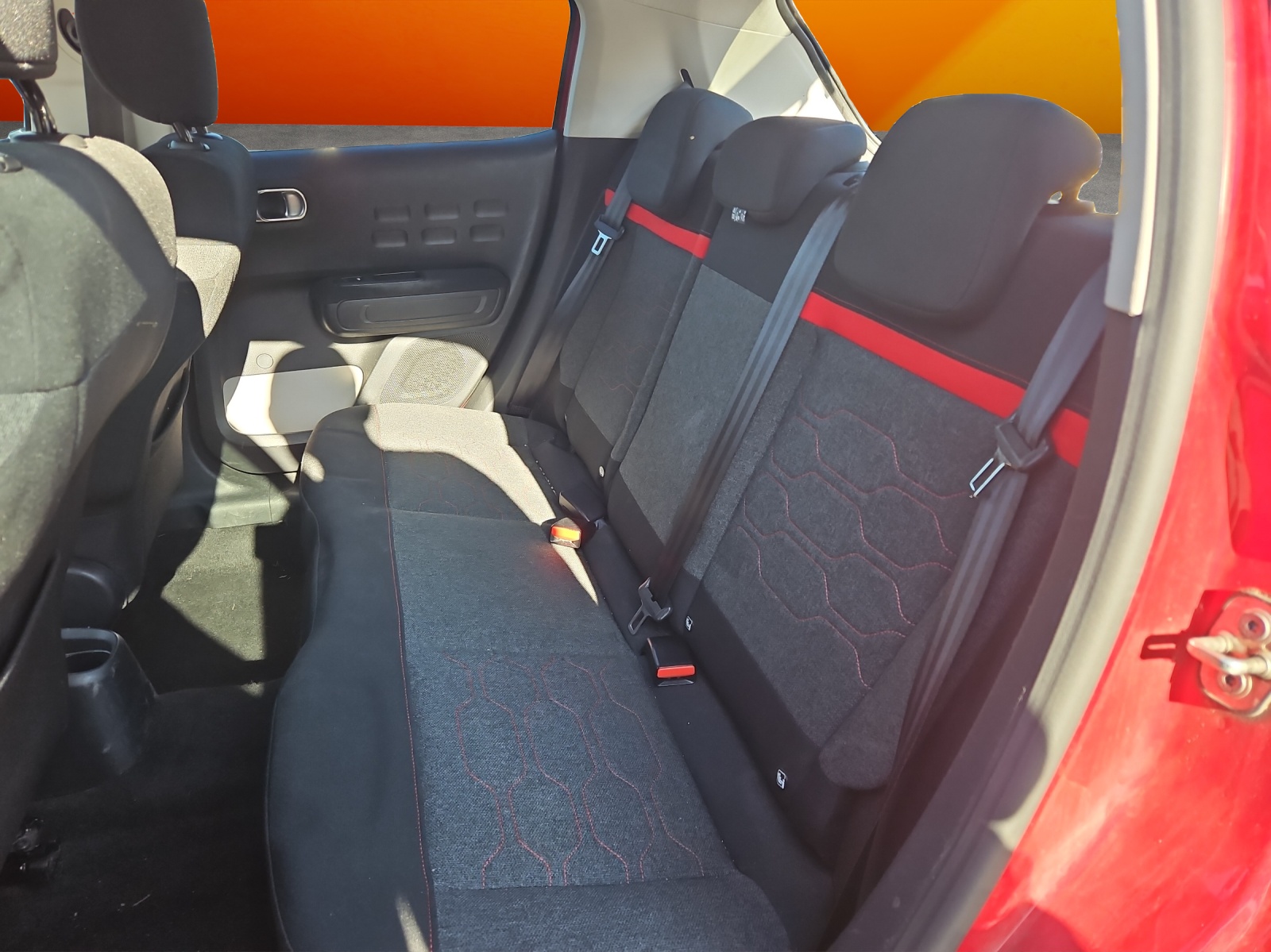 CITROEN C3 1.2i PureTech Shine-image-11