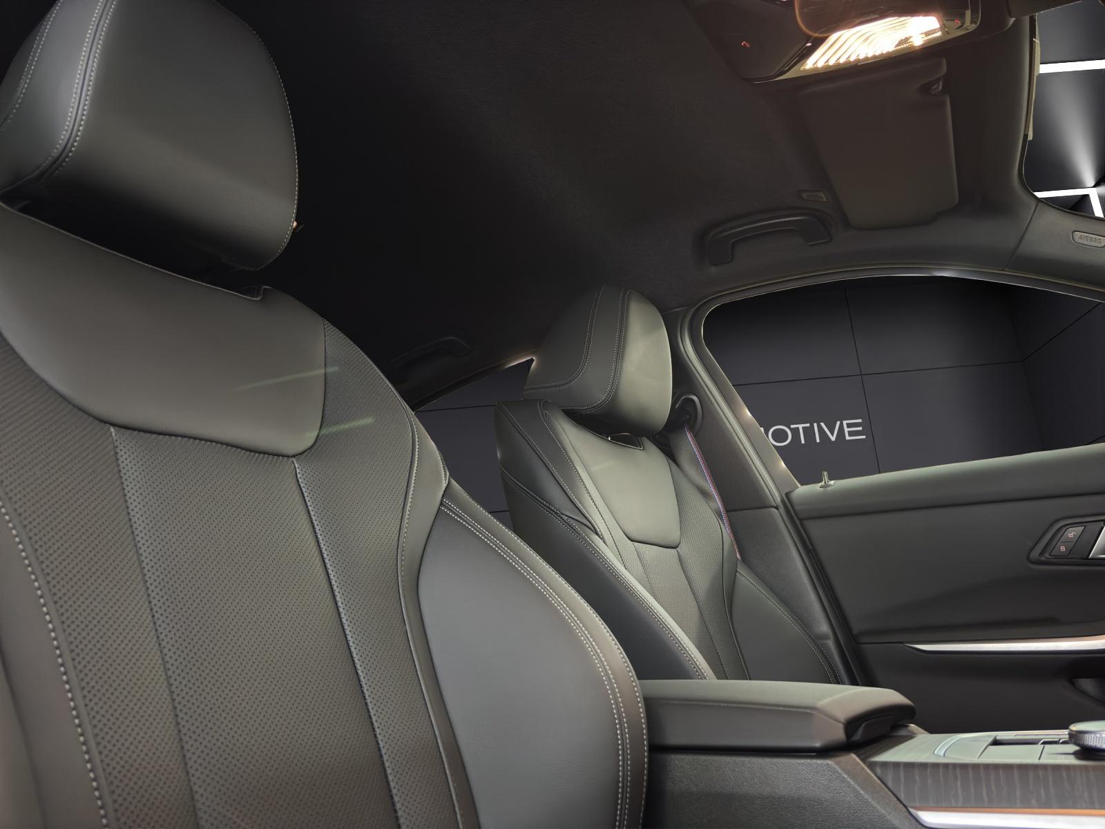 BMW M340d xDrive-image-16