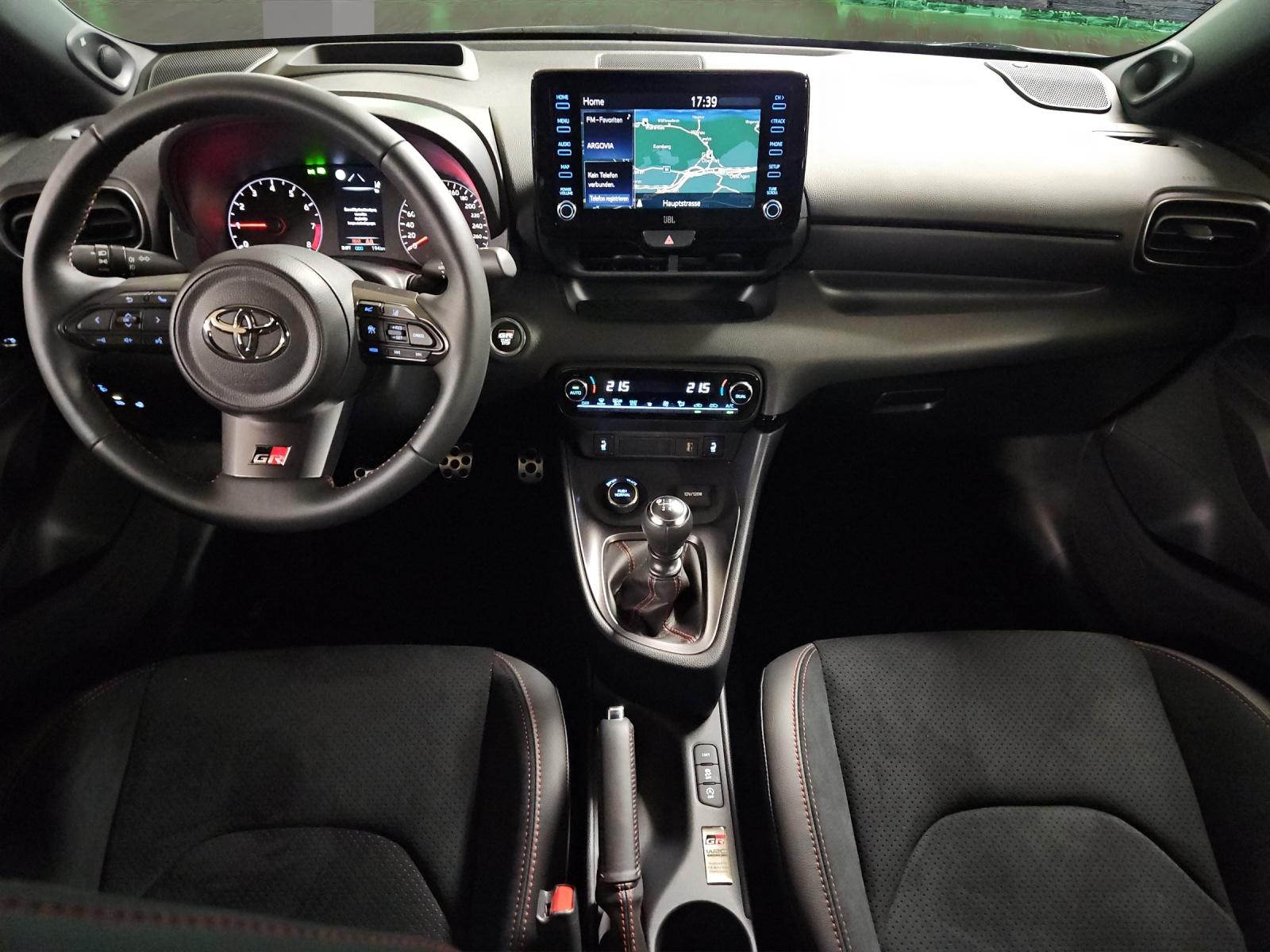 TOYOTA GR Yaris 1.6 Turbo Sport 4x4-image-7