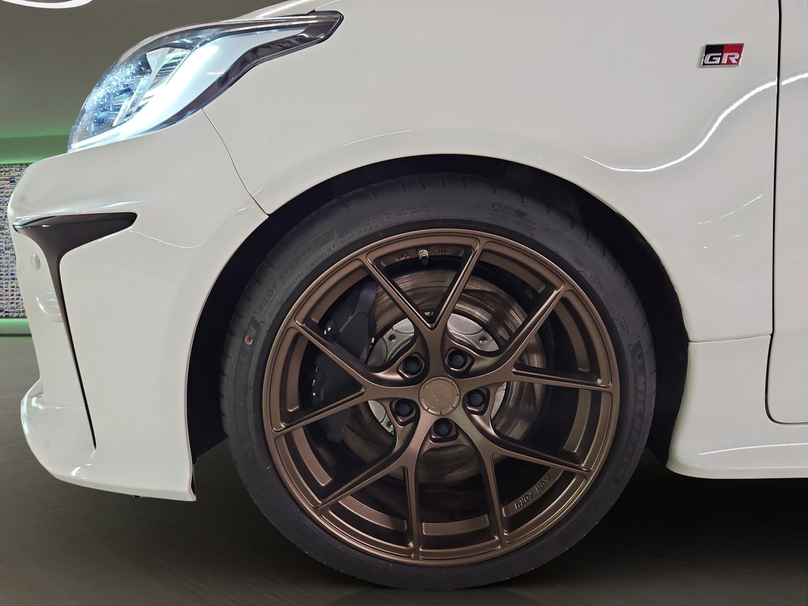 TOYOTA GR Yaris 1.6 Turbo Sport 4x4-image-5
