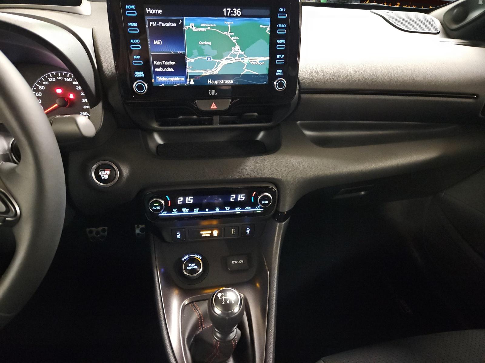TOYOTA GR Yaris 1.6 Turbo Sport 4x4-image-16