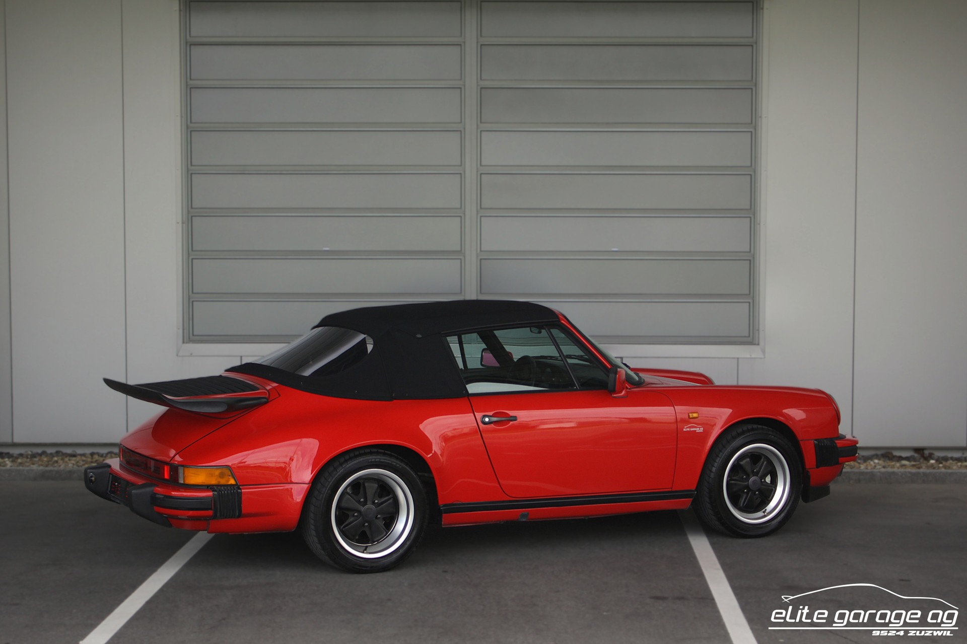 PORSCHE 911 Carrera Cabrio-image-4