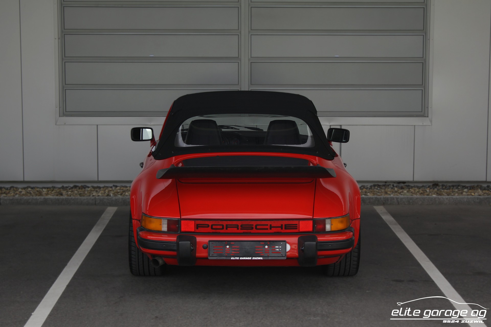 PORSCHE 911 Carrera Cabrio-image-3
