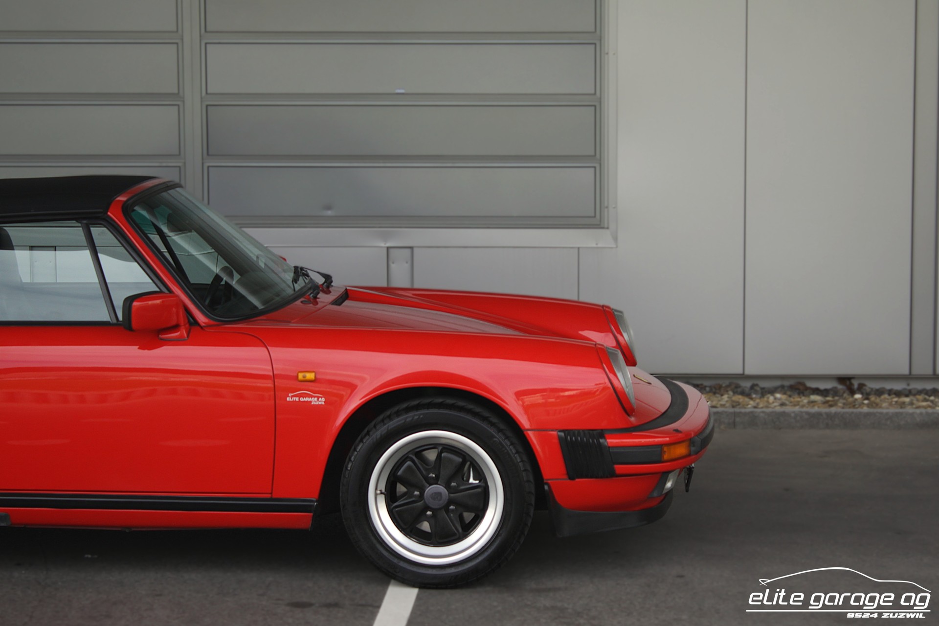PORSCHE 911 Carrera Cabrio-image-9
