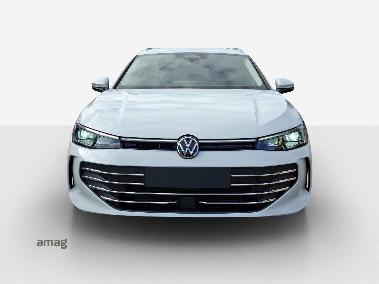 VW Passat Variant 2.0 TDI evo Business DSG-image-6