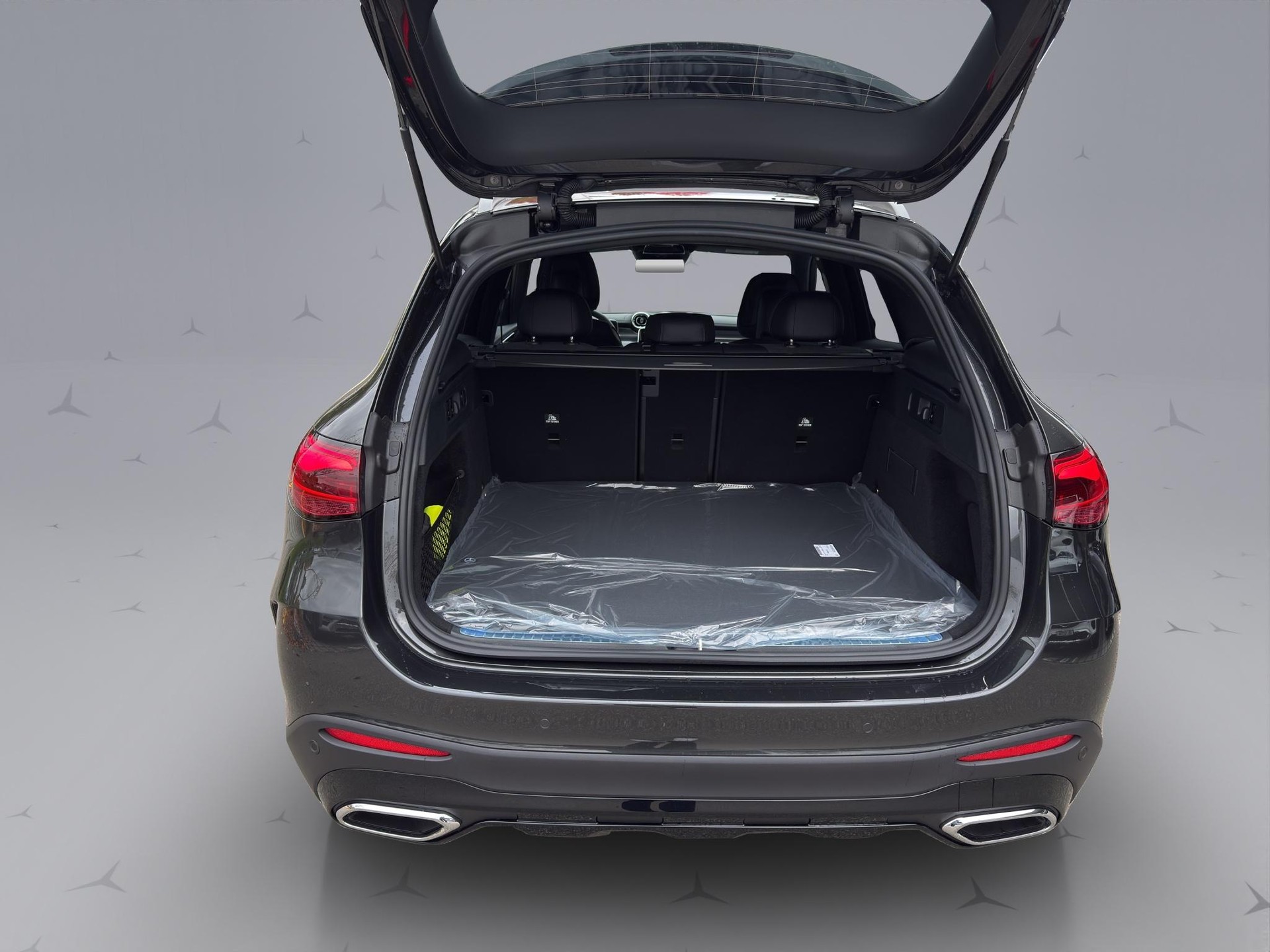 MERCEDES-BENZ GLC 220 d AMG Line 4matic-image-19