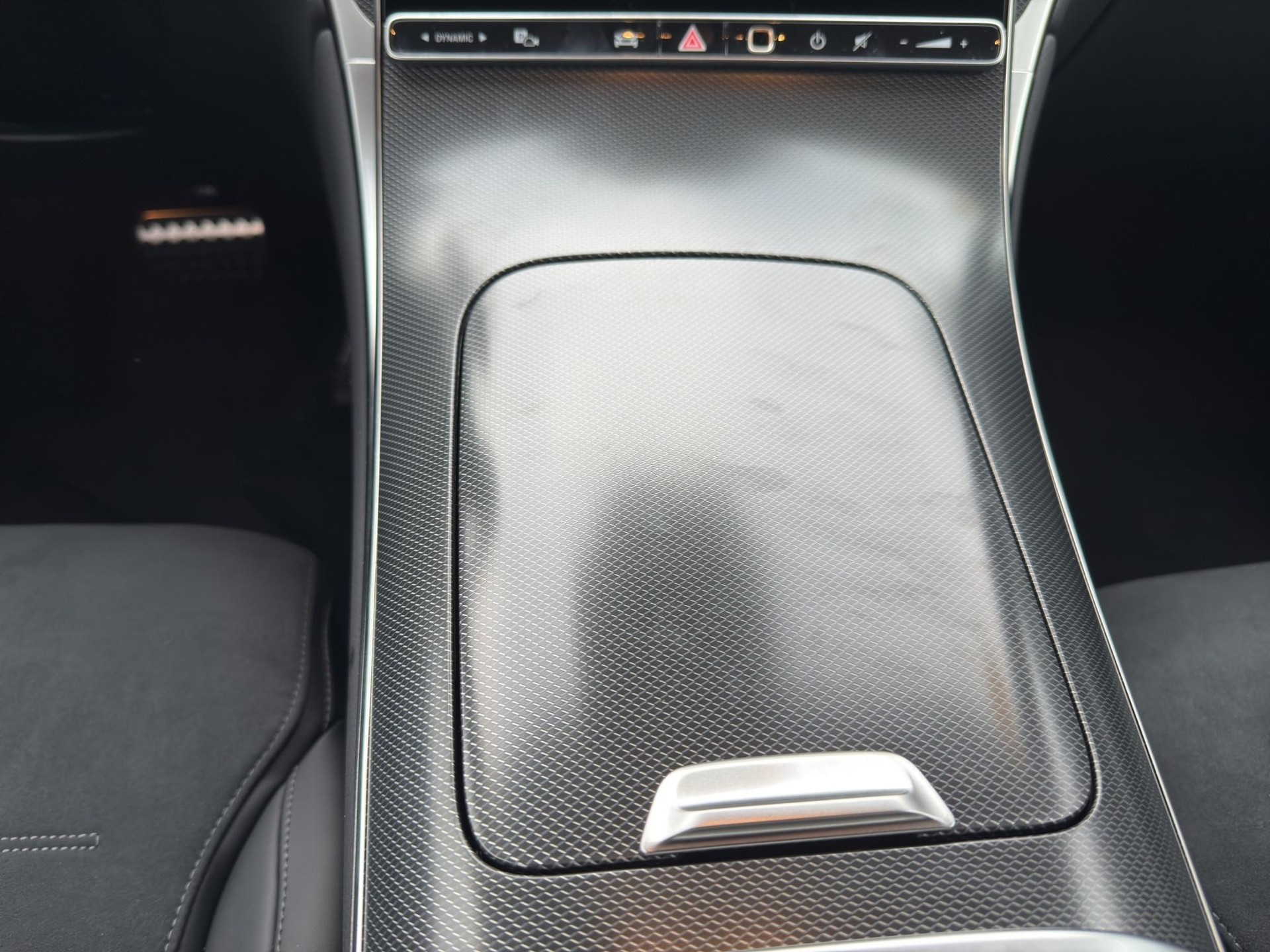 MERCEDES-BENZ GLC 220 d AMG Line 4matic-image-15