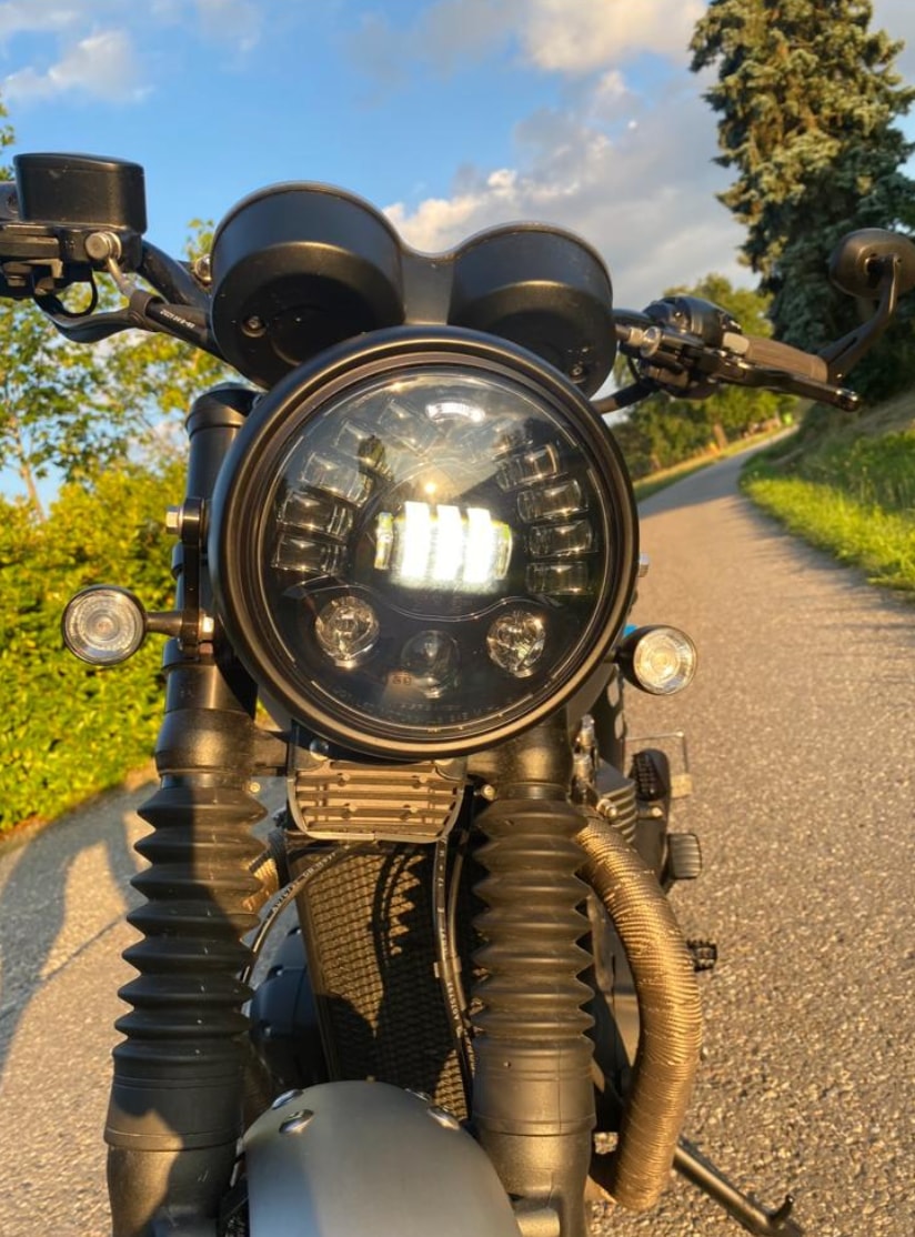TRIUMPH Bonneville T120 ABS-image-3