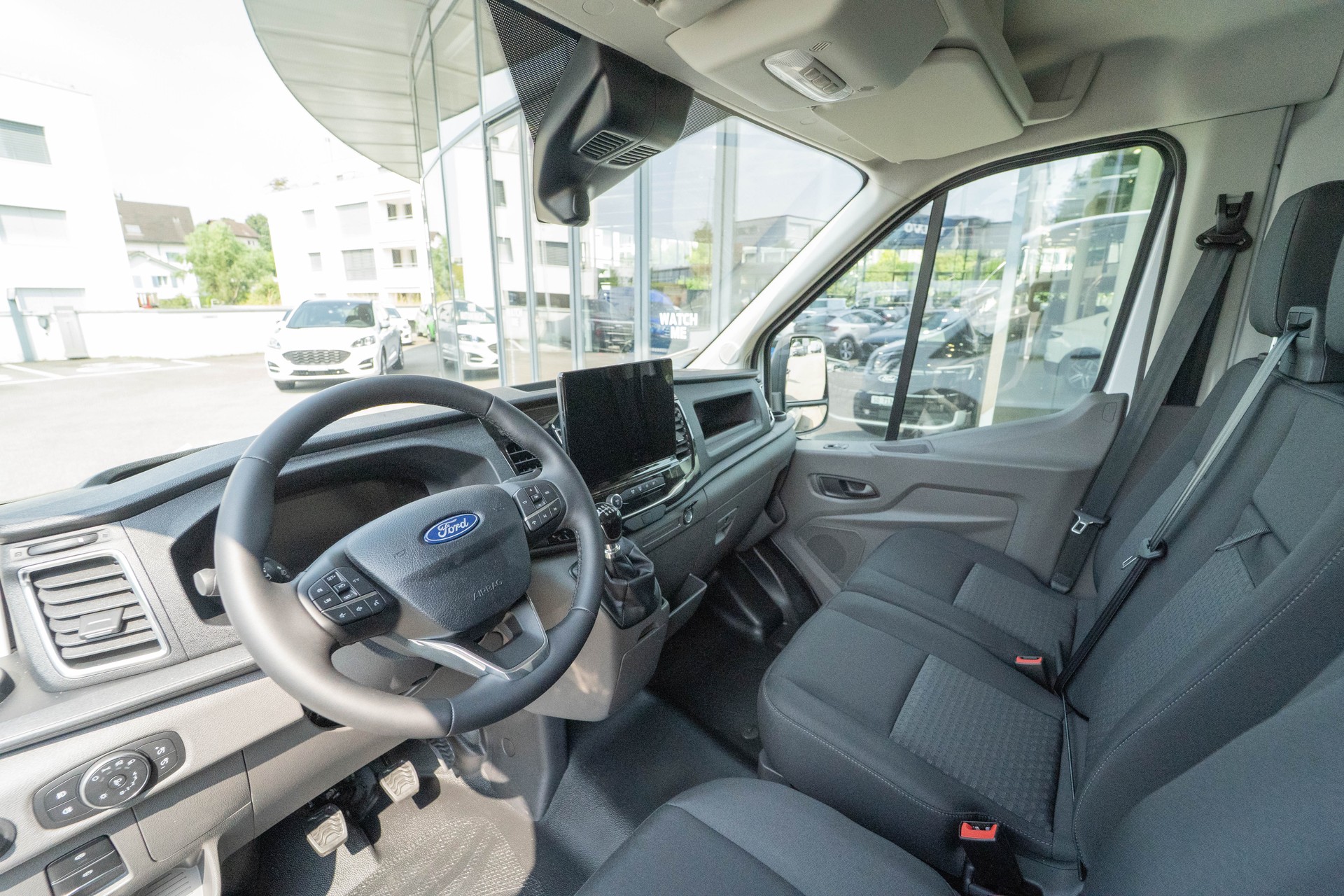 FORD Transit Van 350 L3H2 2.0 EcoBlue 165 Trend 4x4-image-6