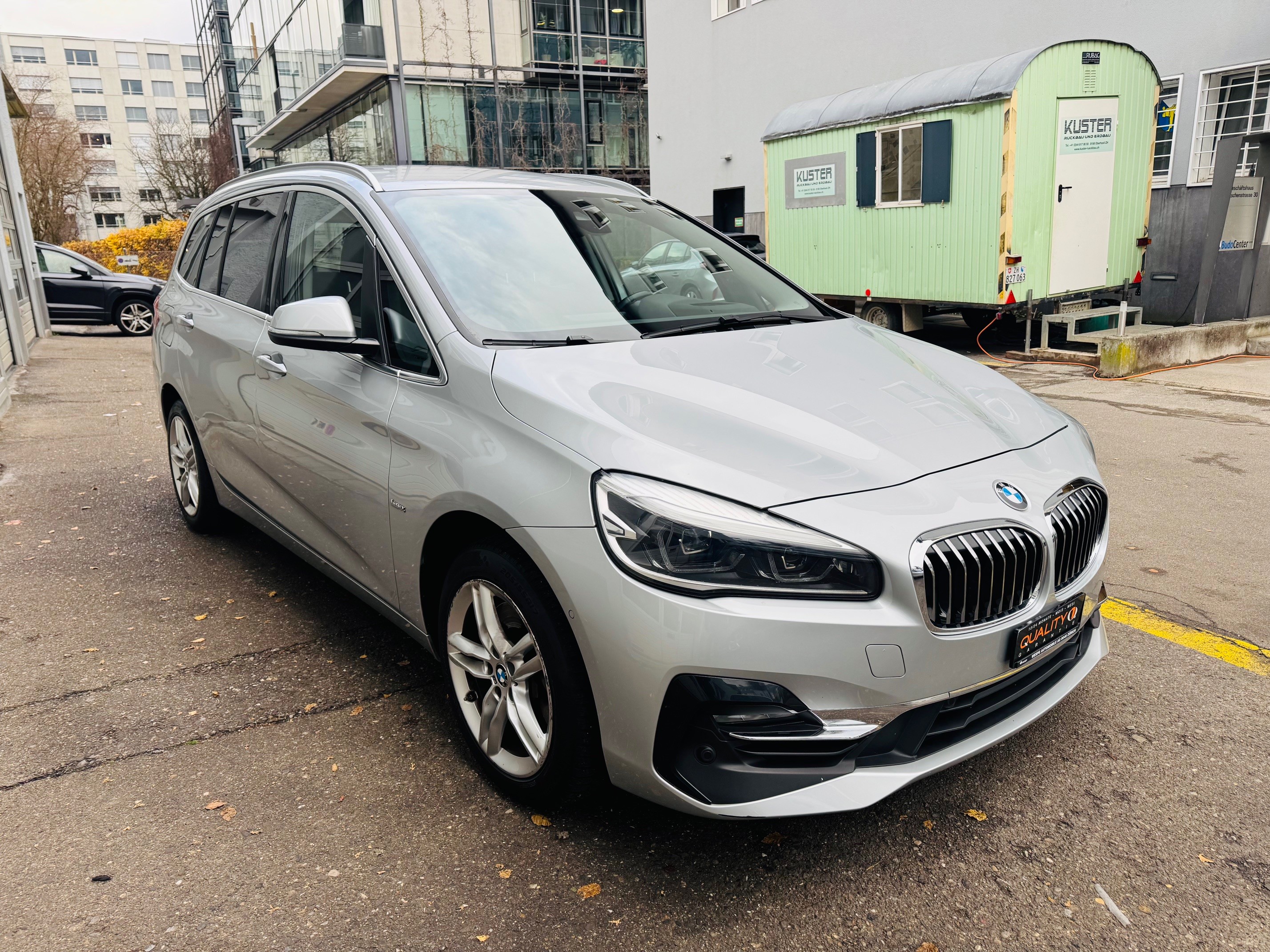 BMW 218d xDrive Gran Tourer Steptronic Luxury Line — slika 1