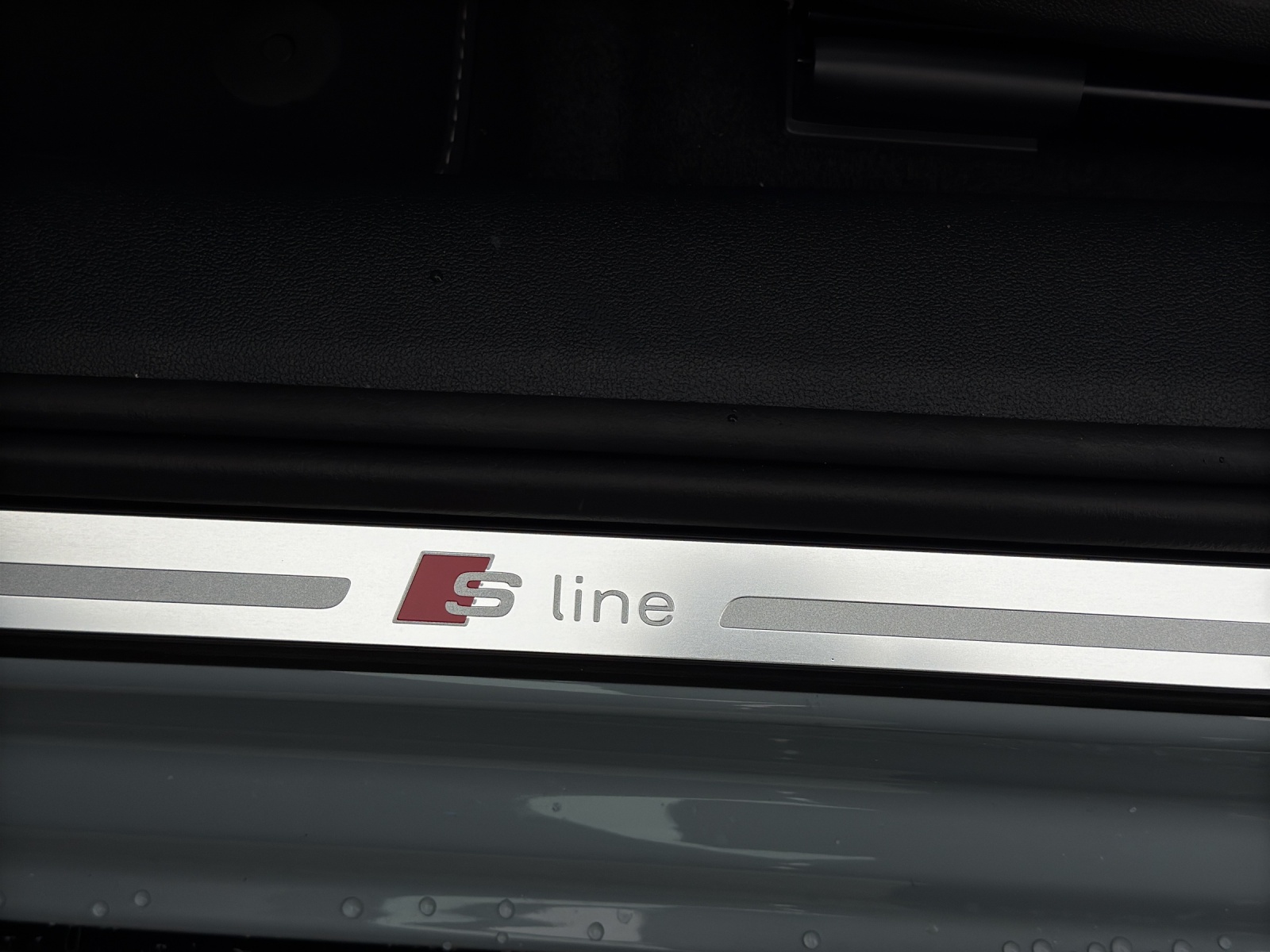 AUDI A1 Sportback 30 TFSI S Line Attraction S-tronic-image-15