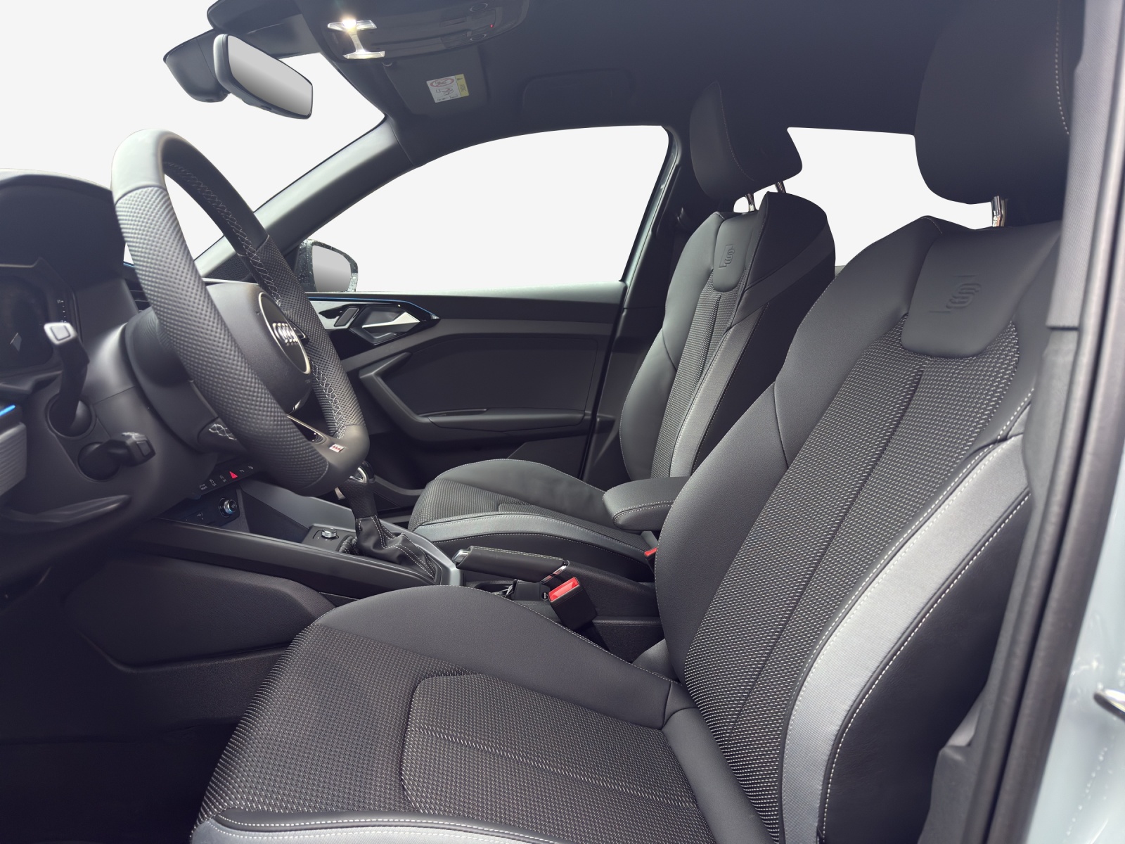 AUDI A1 Sportback 30 TFSI S Line Attraction S-tronic-image-7