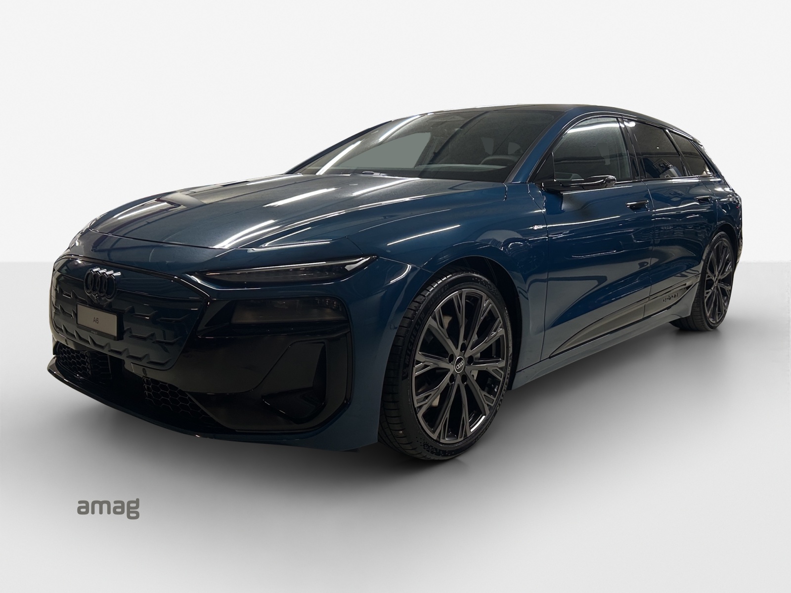 AUDI A6 Avant e-tron quattro-image-0