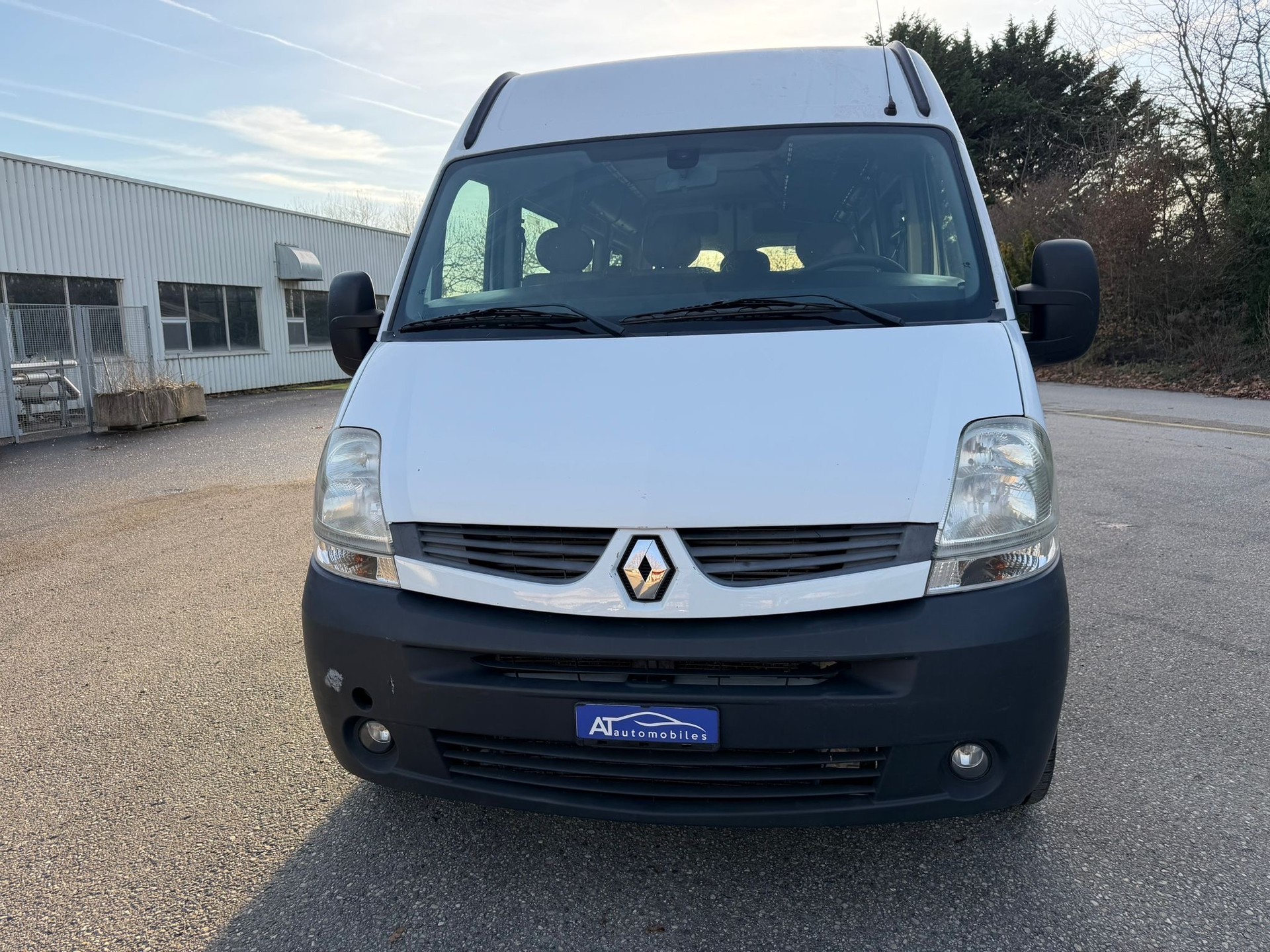 RENAULT Master T39 2.5dCi L3H2-image-7