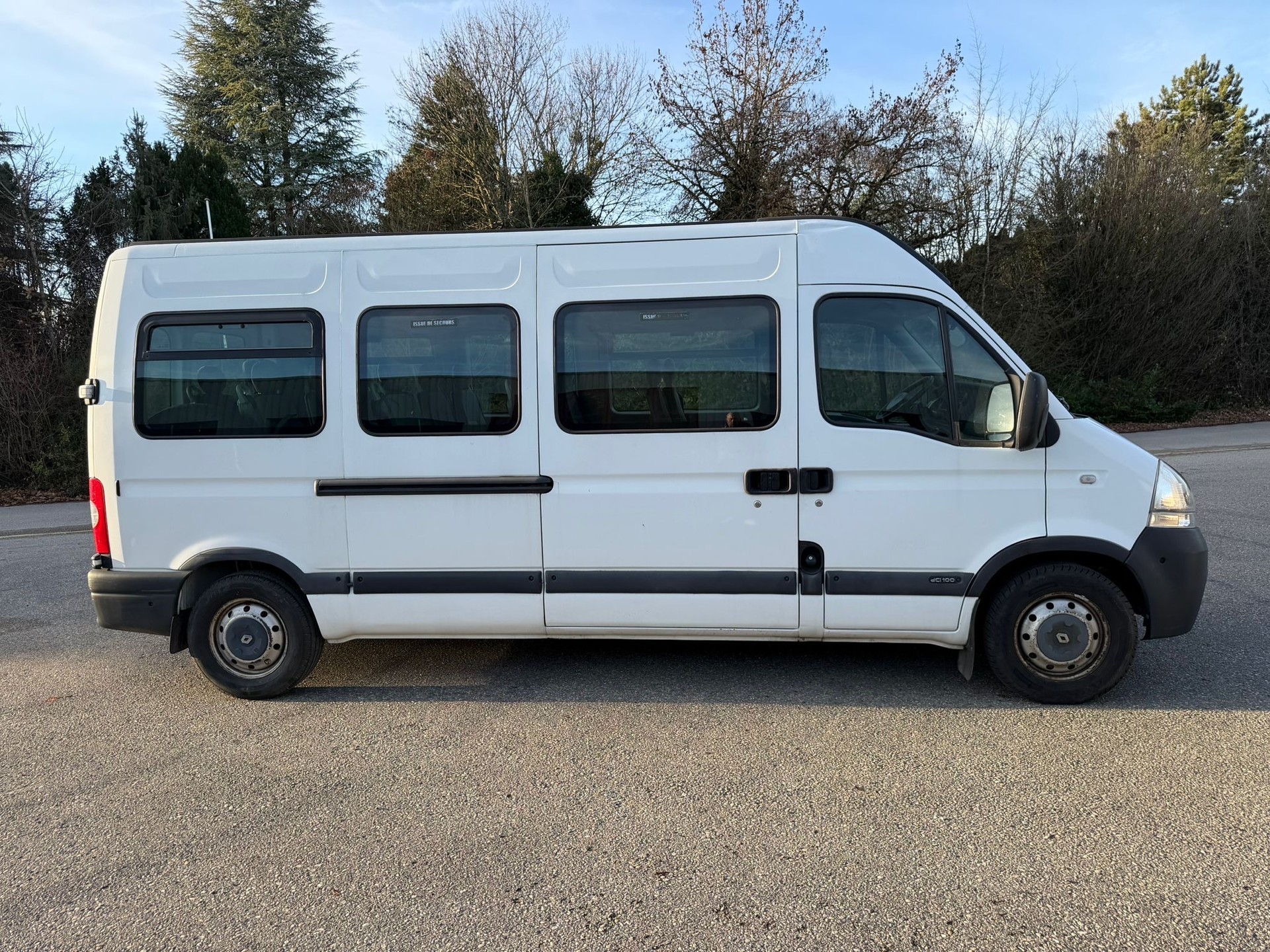 RENAULT Master T39 2.5dCi L3H2-image-3