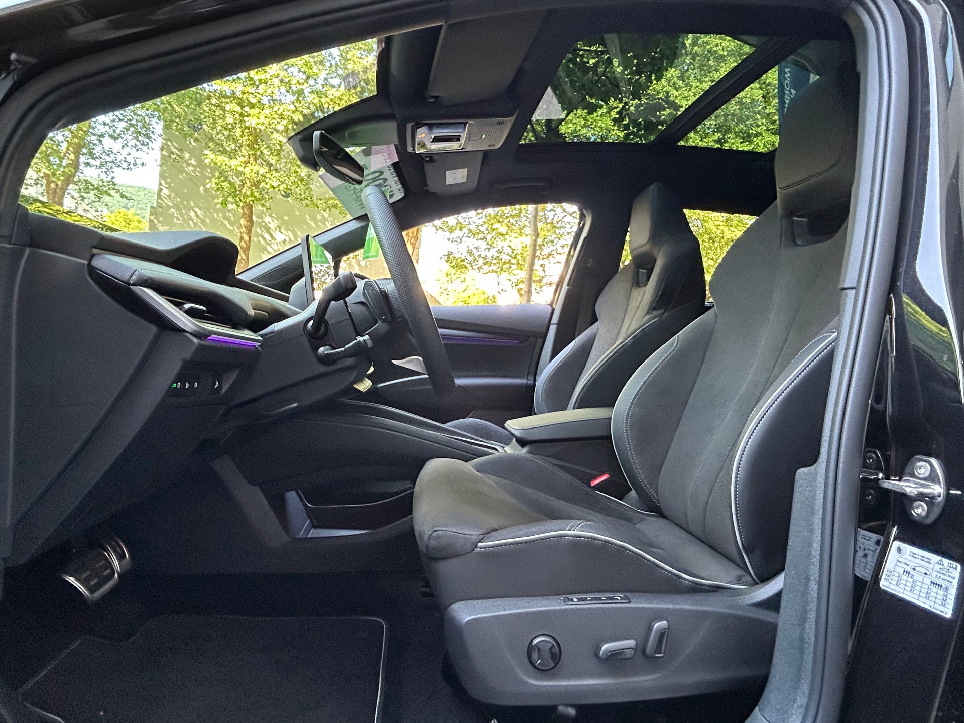 SKODA Enyaq 85x Sportline 4x4-image-7
