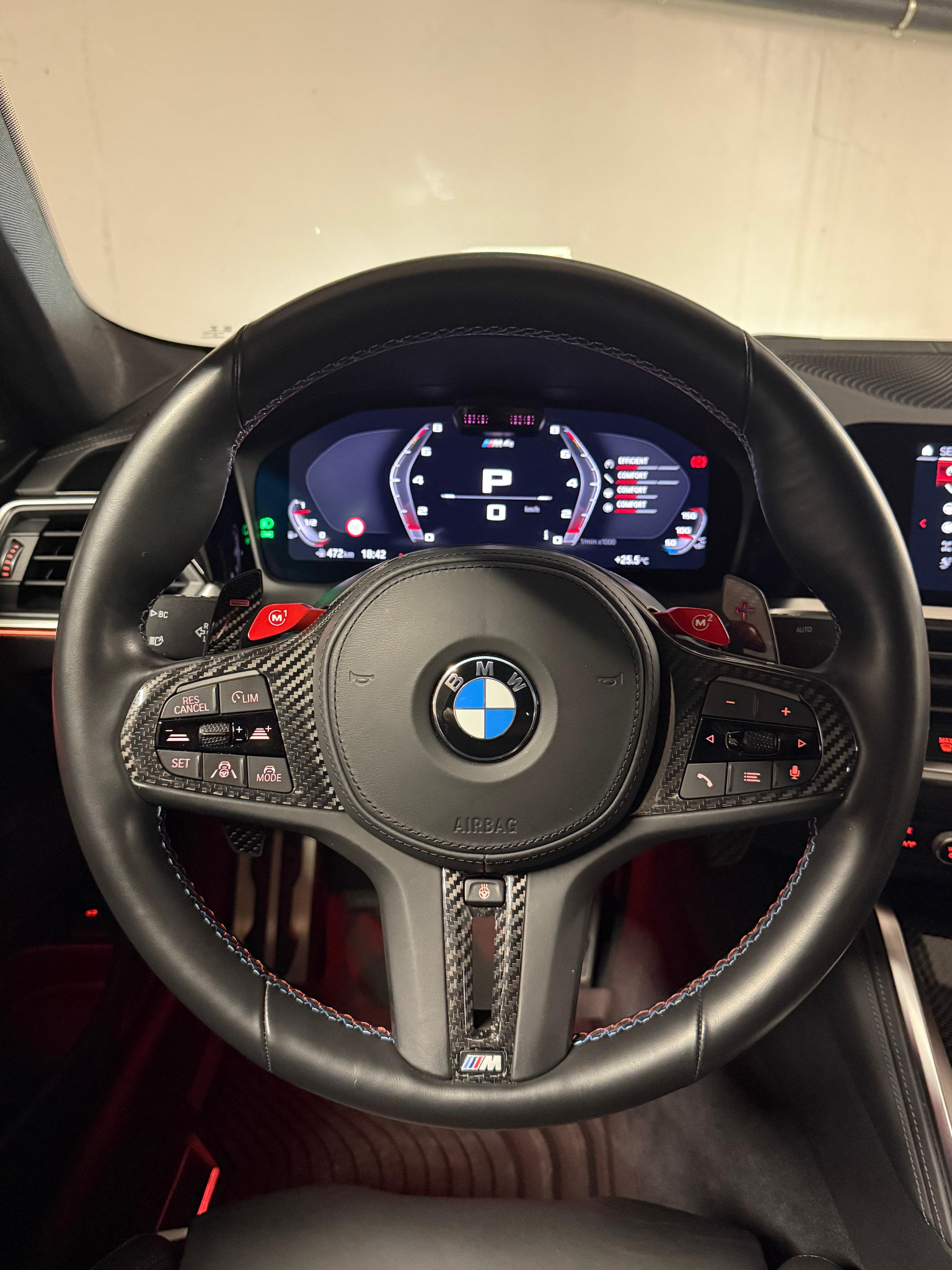 BMW M4 Coupé Competition M xDrive-image-12