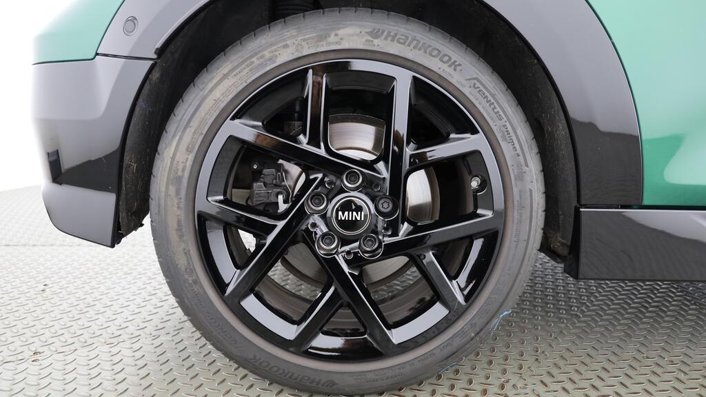 MINI Cooper Cabrio S-image-7