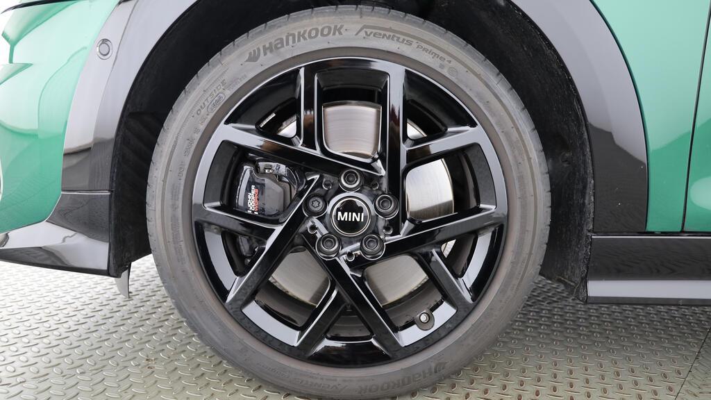 MINI Cooper Cabrio S-image-8