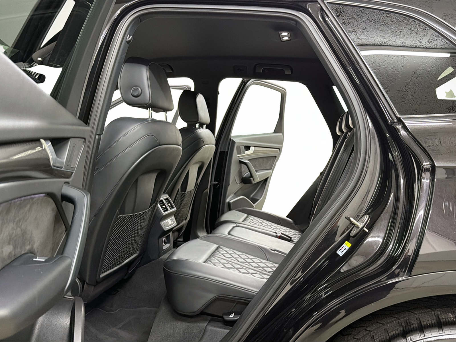 AUDI SQ5 3.0 TFSI ABT 426PS Panther Black quattro S-tronic / 360° Kamera / S-Ledersportsitze / Carbon-Paket / Komfortschlüssel /-image-8