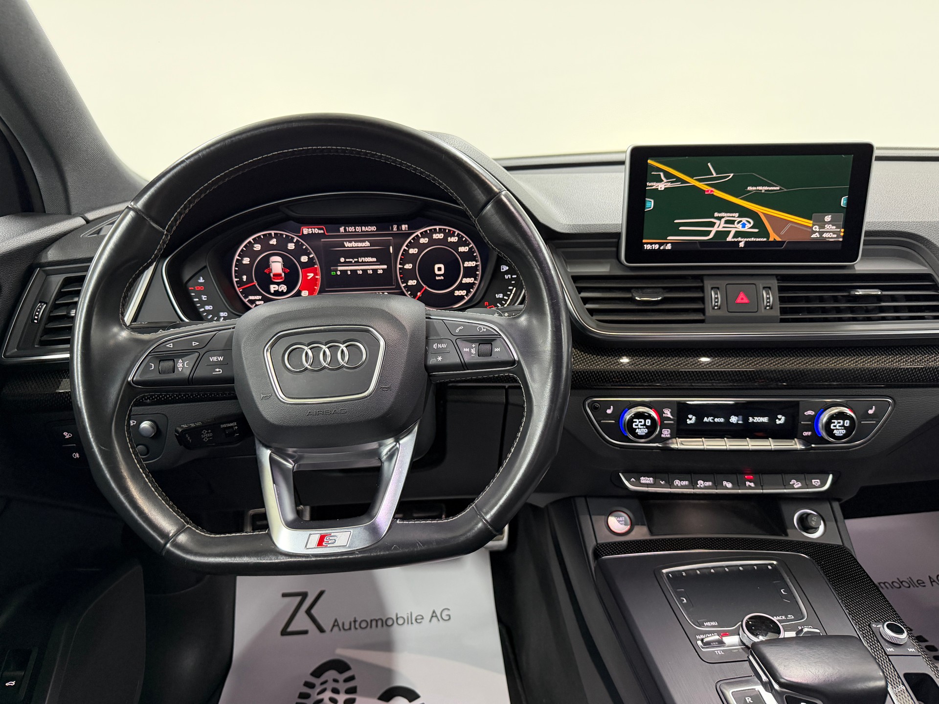 AUDI SQ5 3.0 TFSI ABT 426PS Panther Black quattro S-tronic / 360° Kamera / S-Ledersportsitze / Carbon-Paket / Komfortschlüssel /-image-12