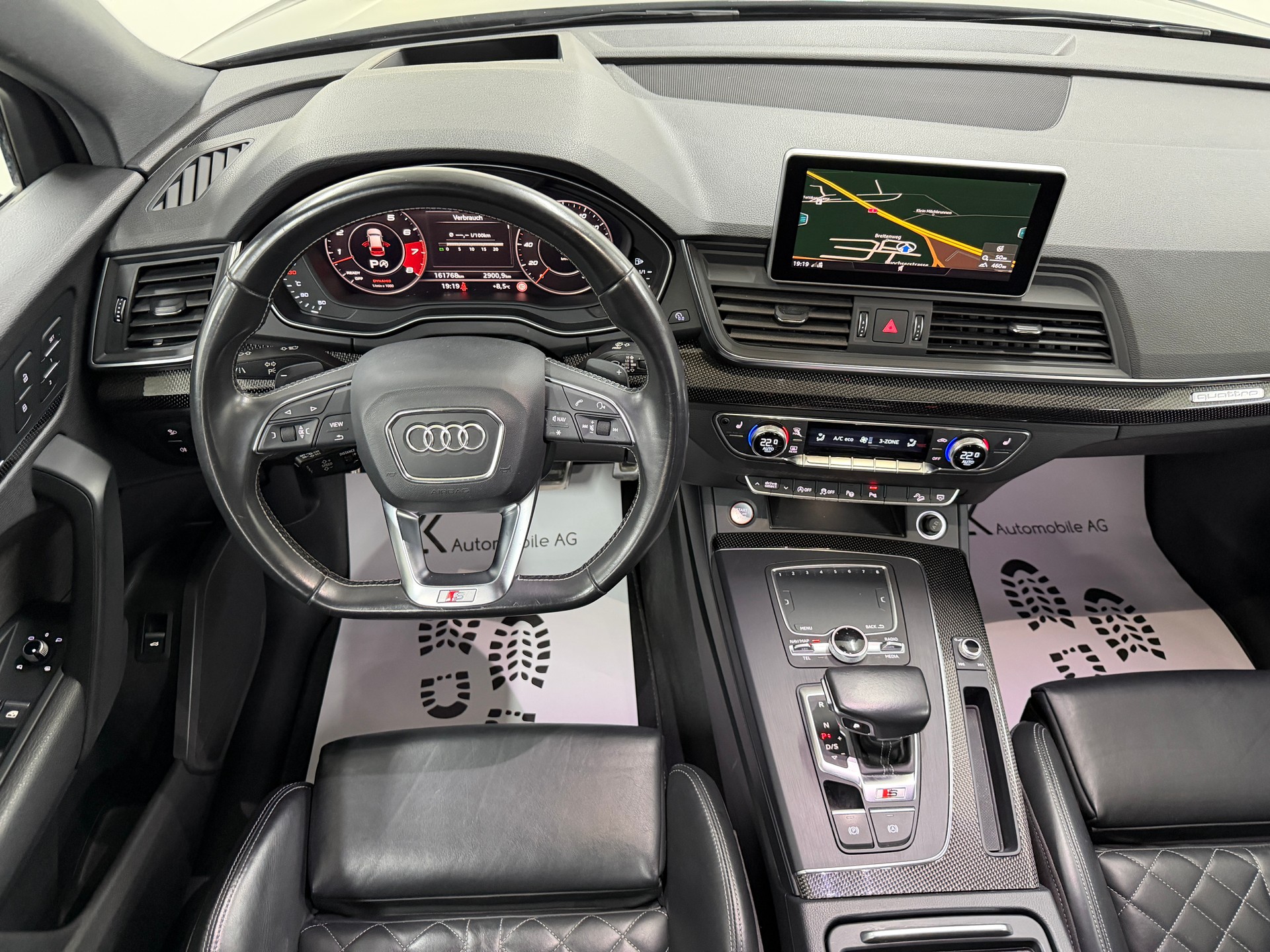 AUDI SQ5 3.0 TFSI ABT 426PS Panther Black quattro S-tronic / 360° Kamera / S-Ledersportsitze / Carbon-Paket / Komfortschlüssel /-image-11